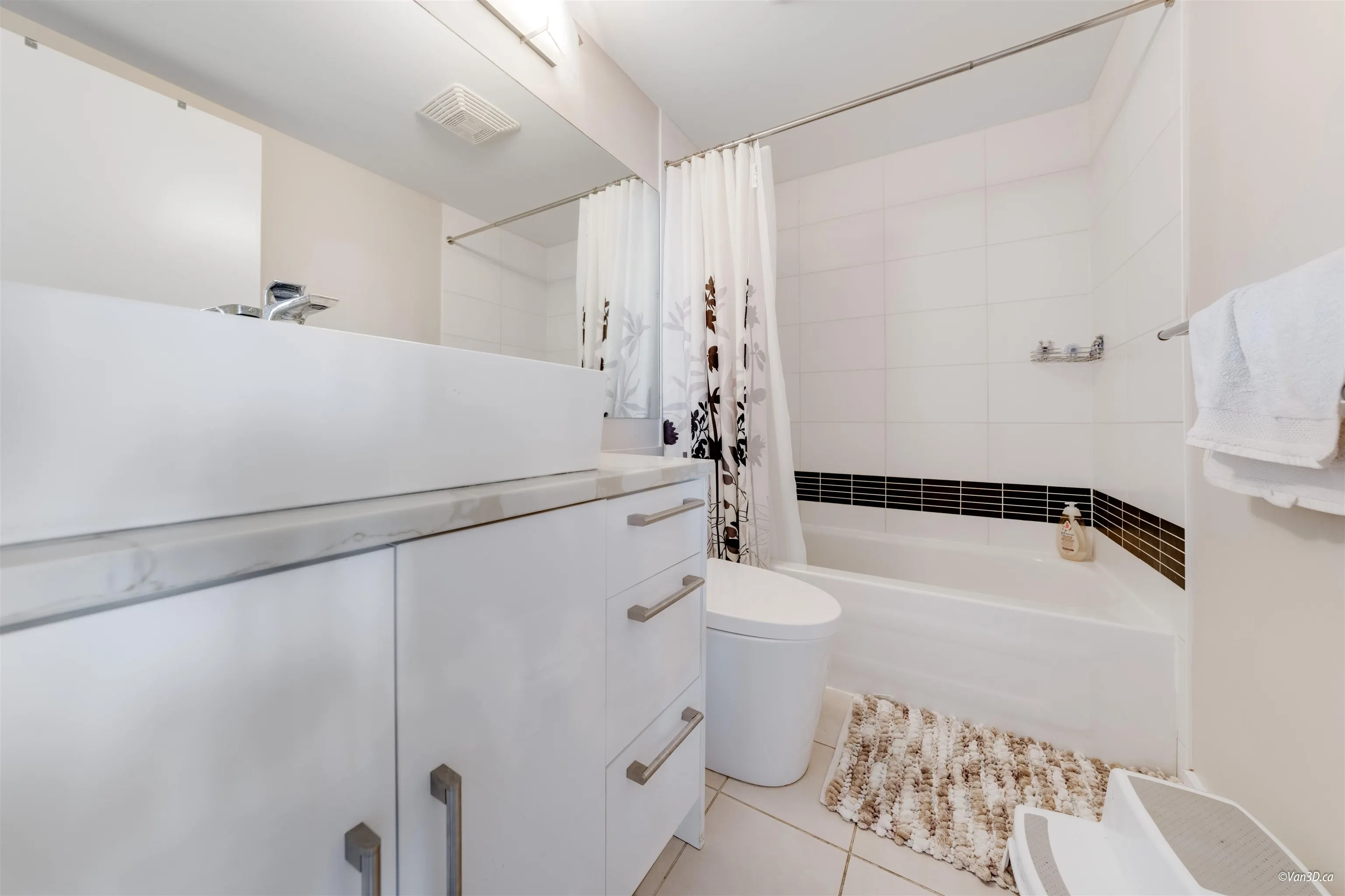 3003 1178 Heffley Crescent