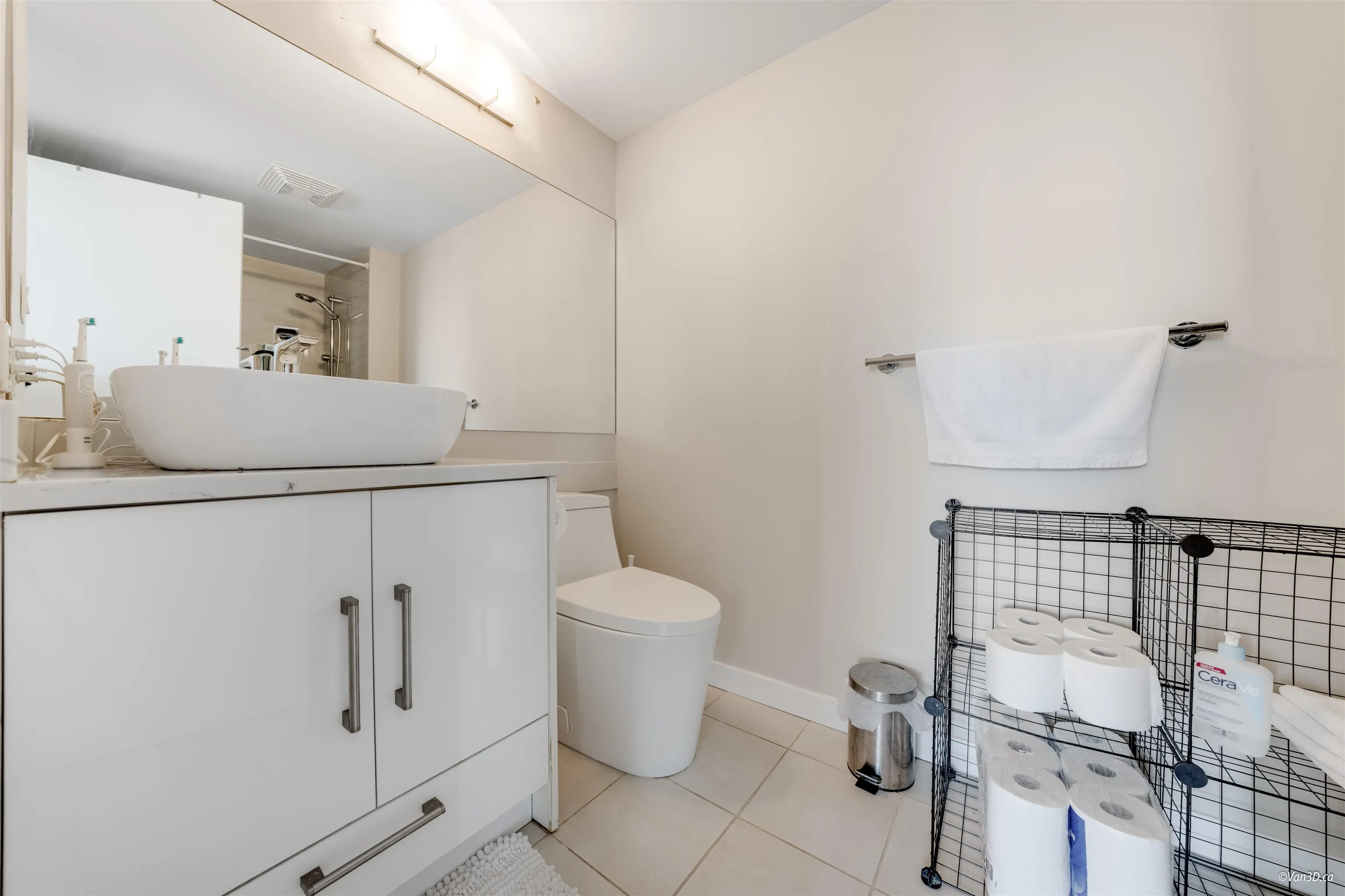 3003 1178 Heffley Crescent