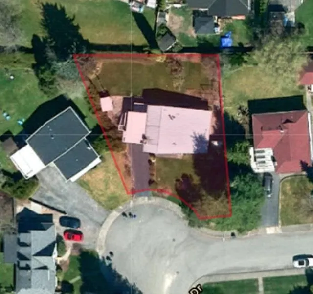 3345 Cardinal Drive