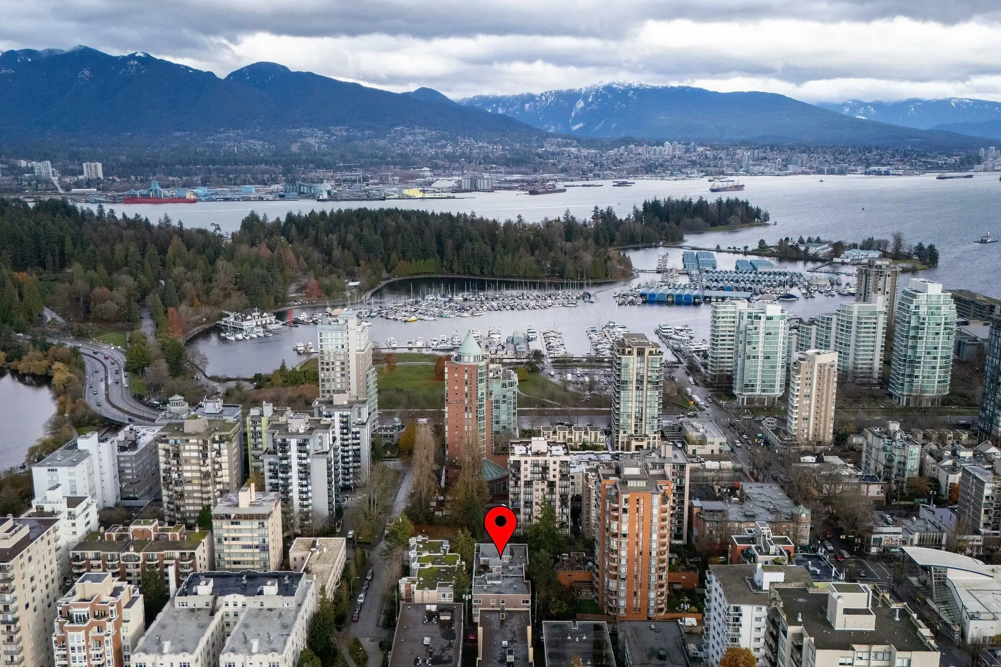 203 1878 Robson Street