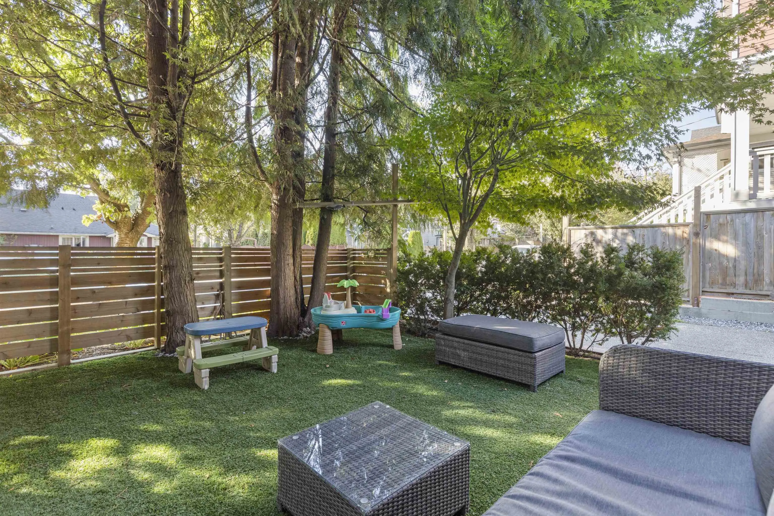 1676 Victoria Drive
