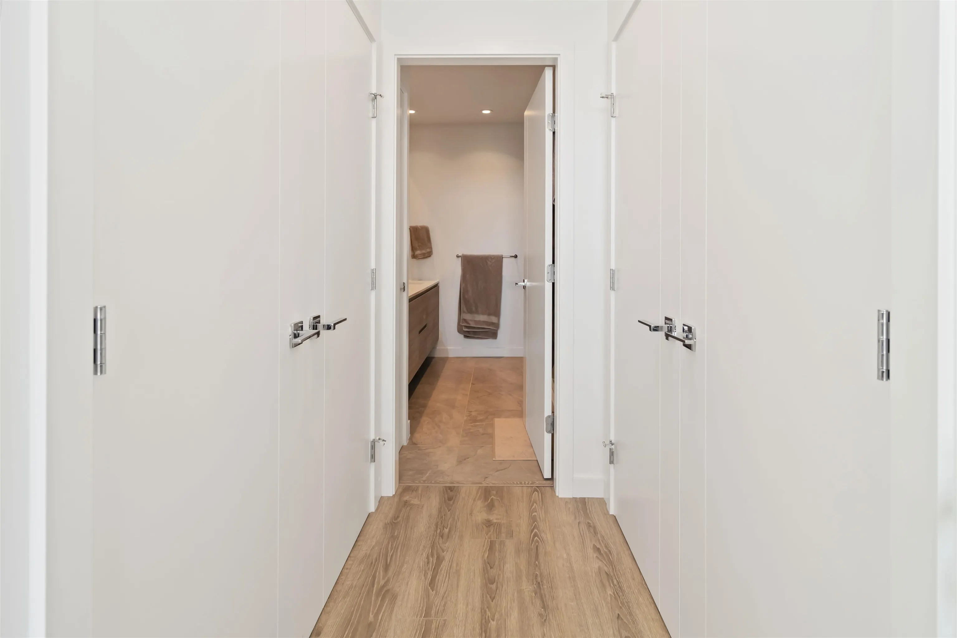 2508 680 Quayside Drive