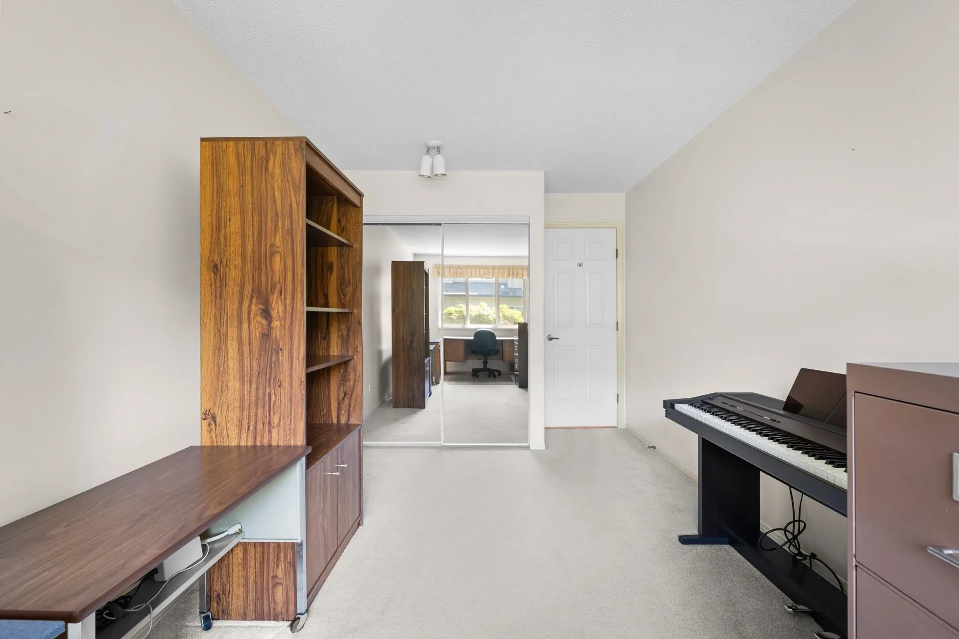 171 13888 70 Avenue