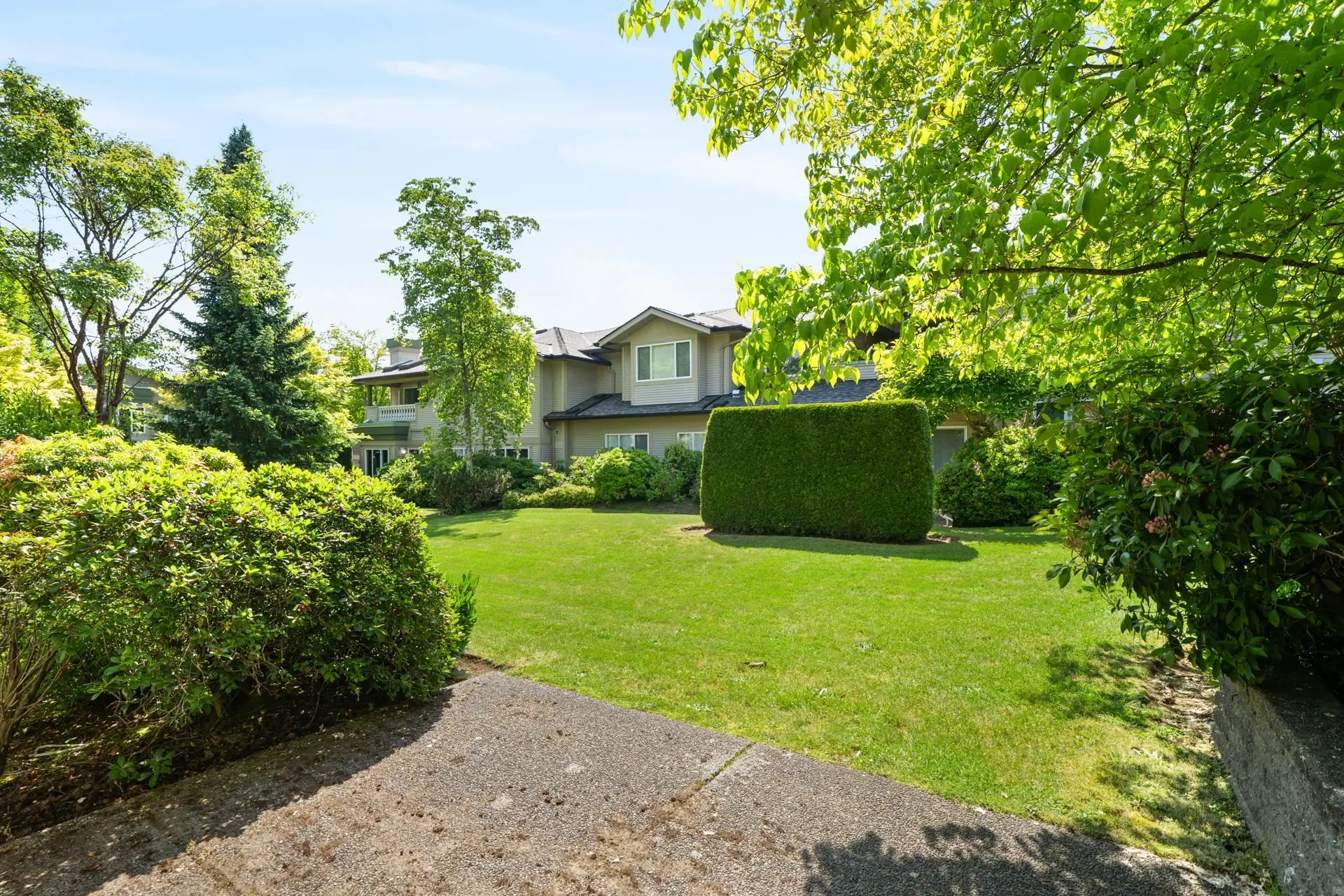 171 13888 70 Avenue