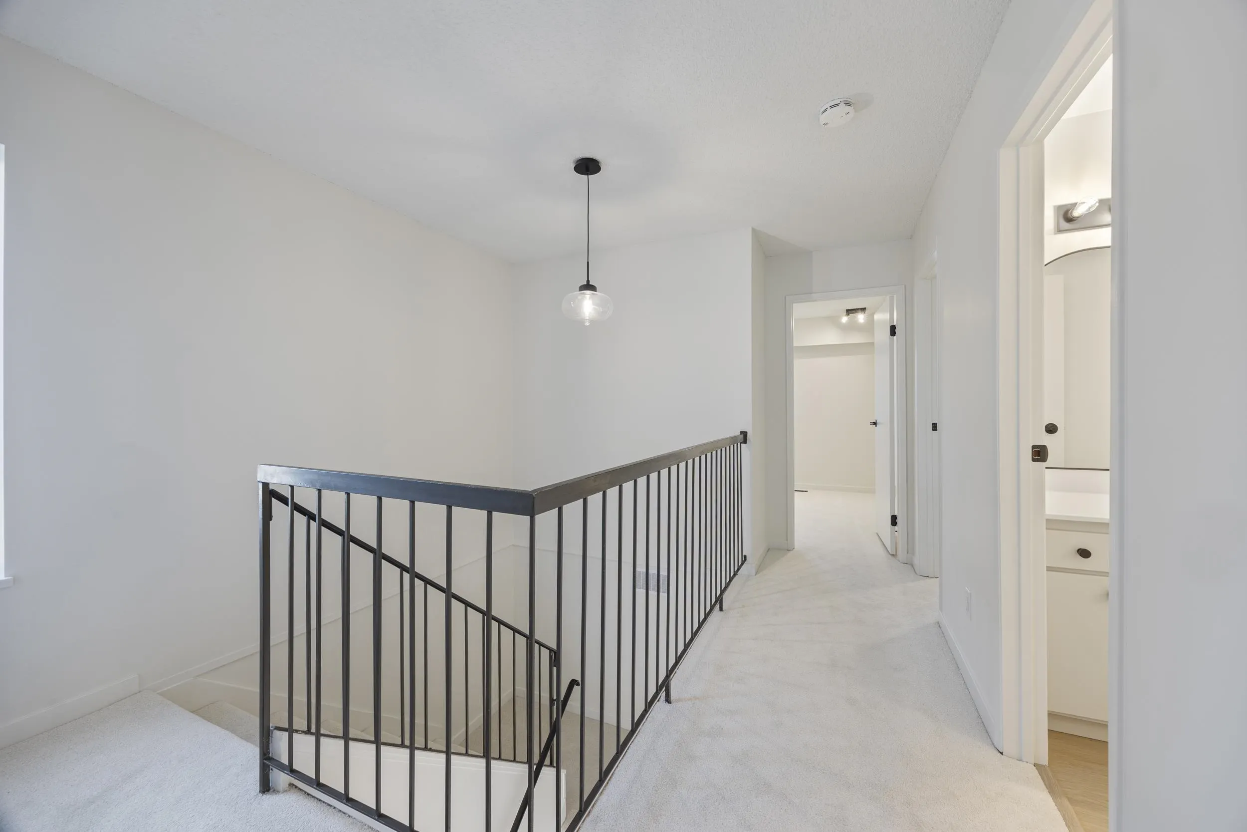 2620 Moorcroft Court