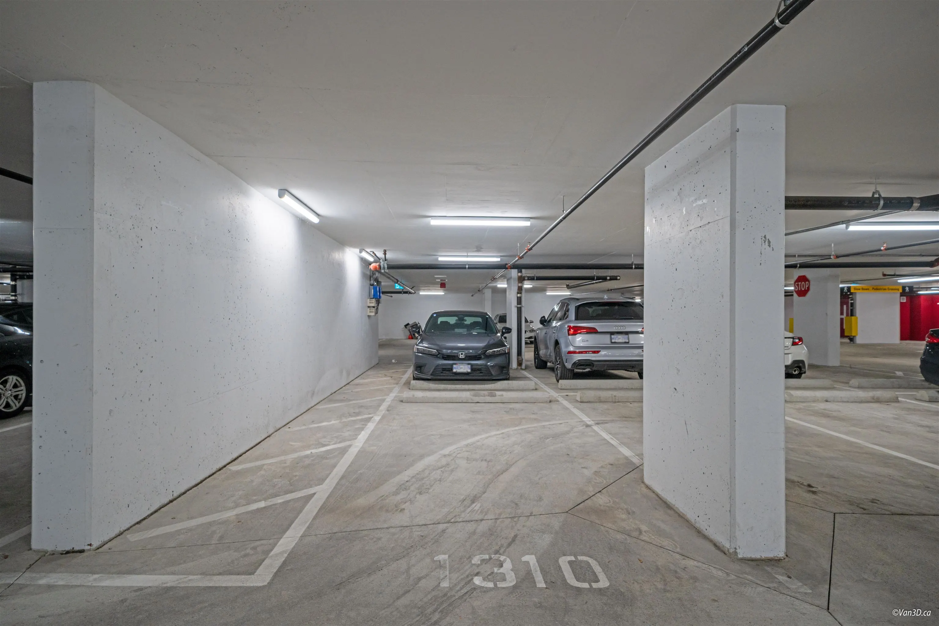 711 13615 Fraser Highway