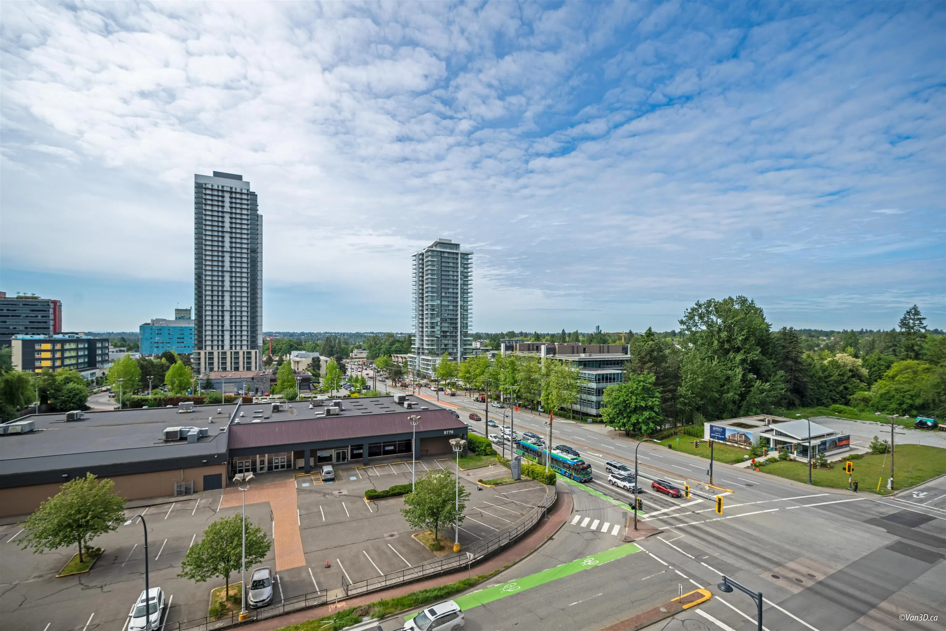 711 13615 Fraser Highway