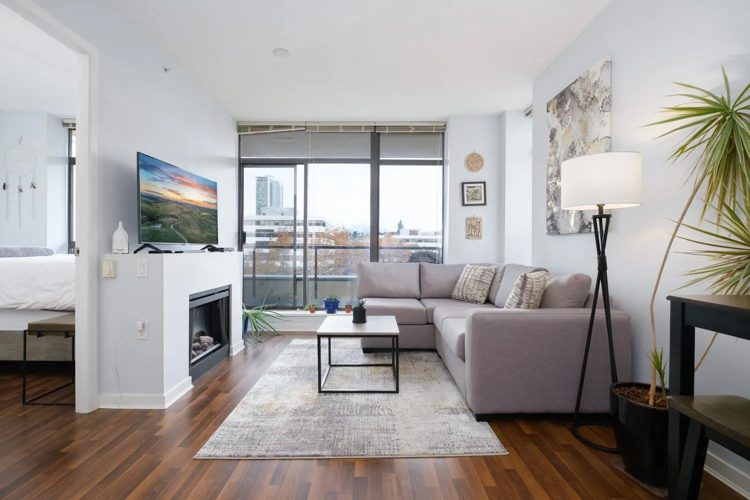 702 4250 Dawson Street