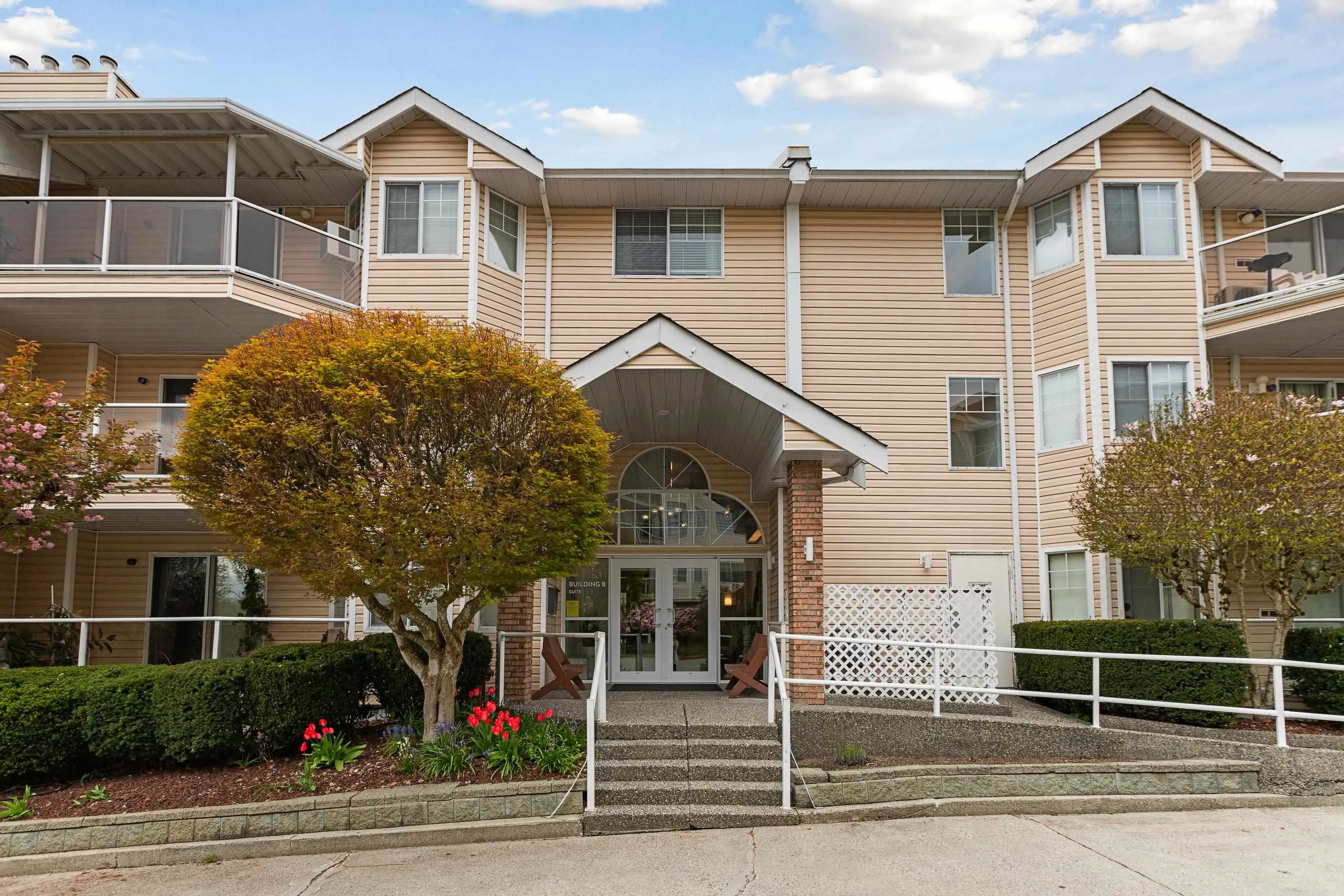 225 22611 116 Avenue
