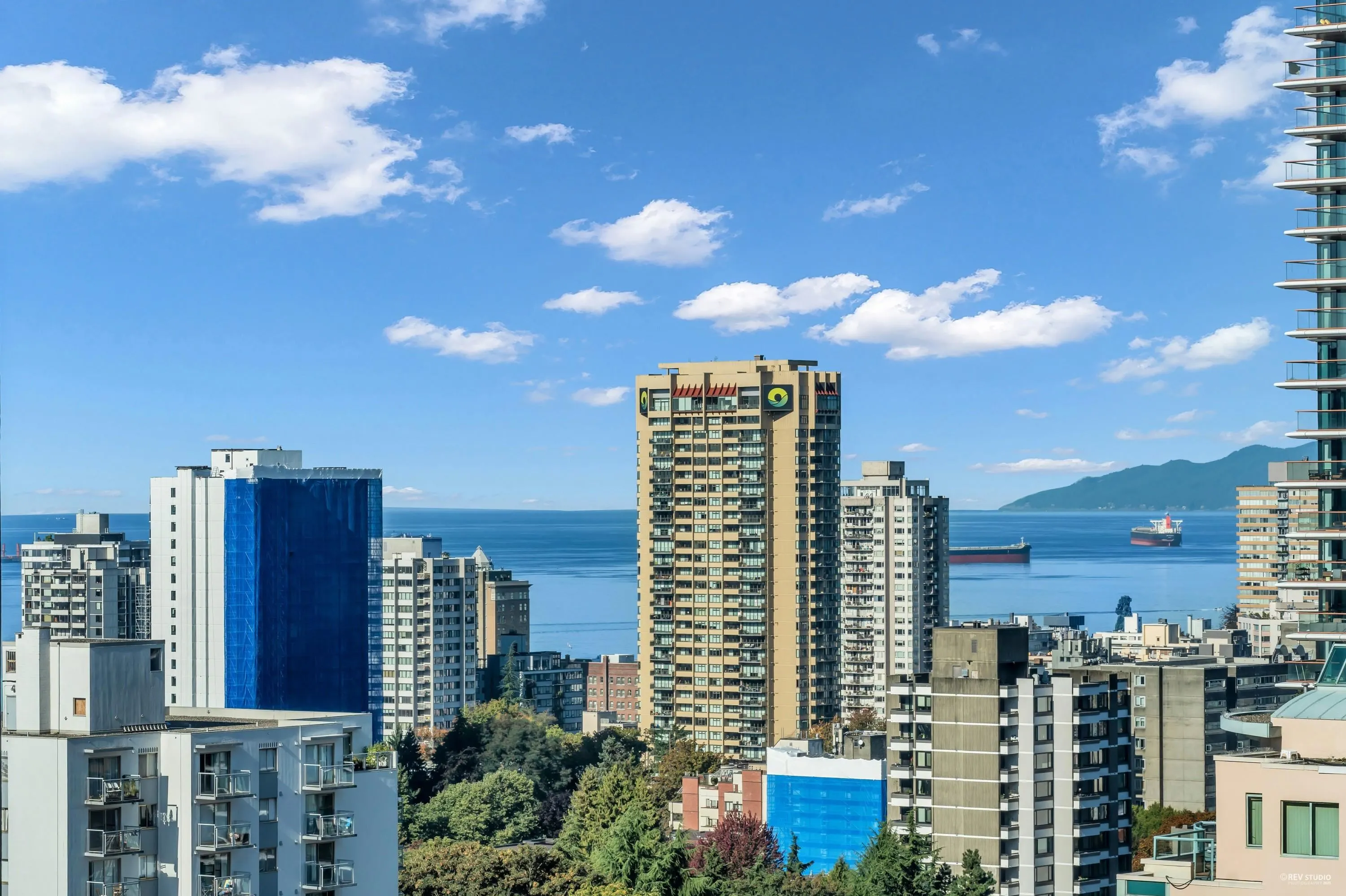 1704 1288 Alberni Street