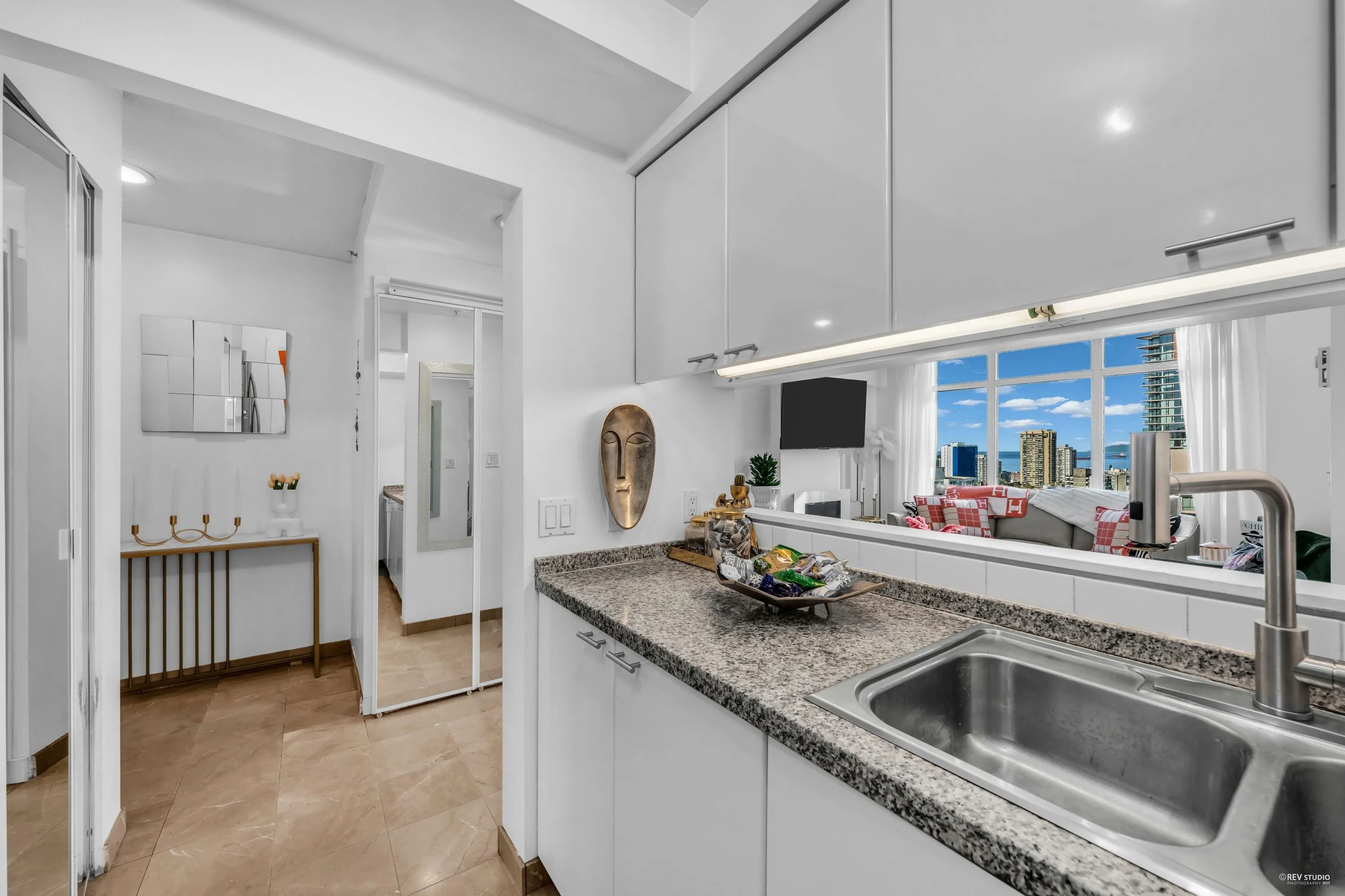 1704 1288 Alberni Street