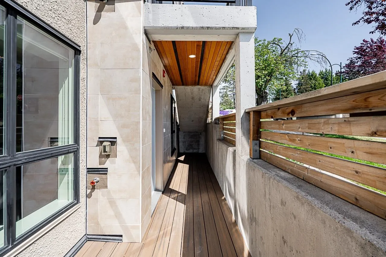 1505 W 60th Avenue
