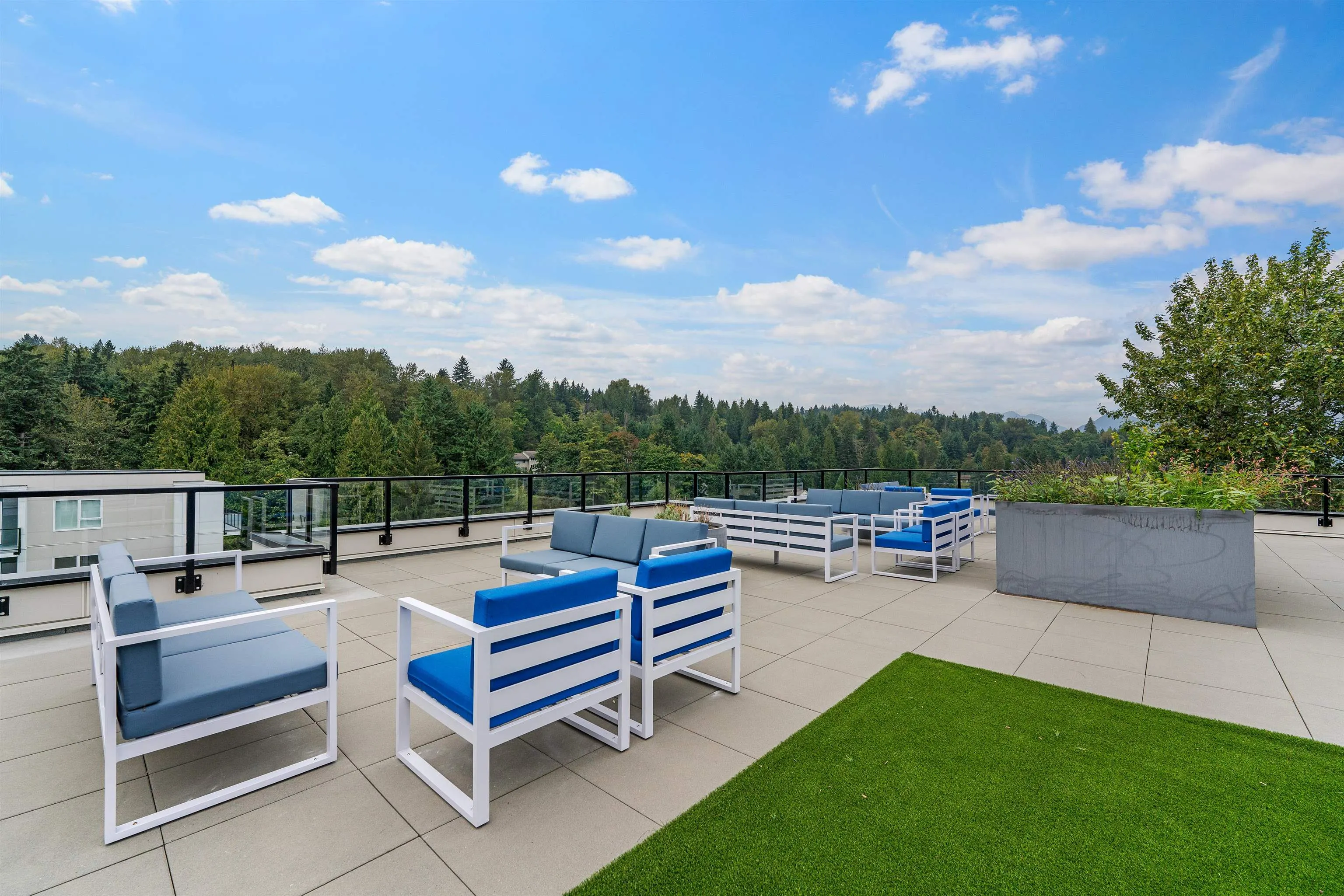 402 1100 Clarke Road