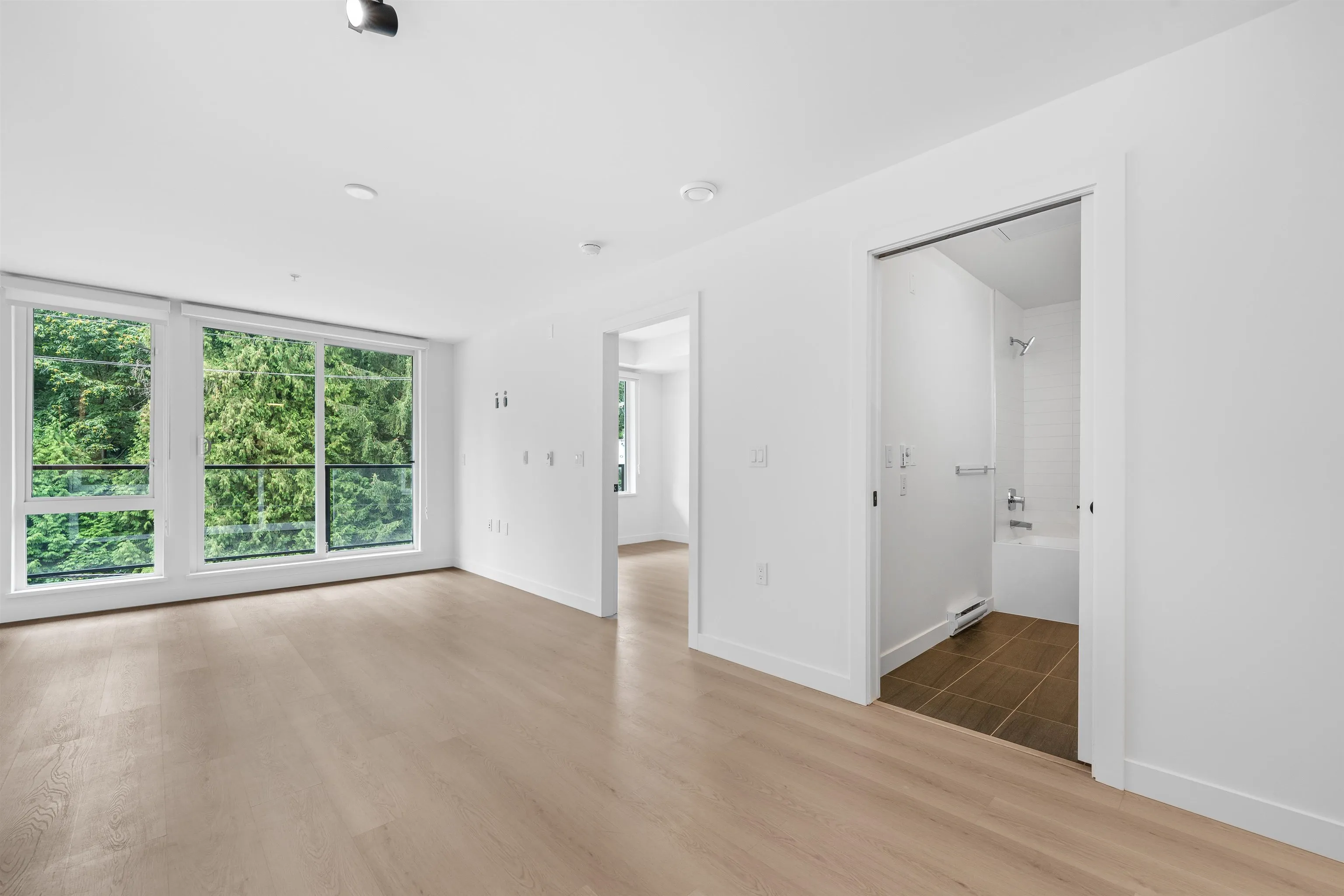 402 1100 Clarke Road