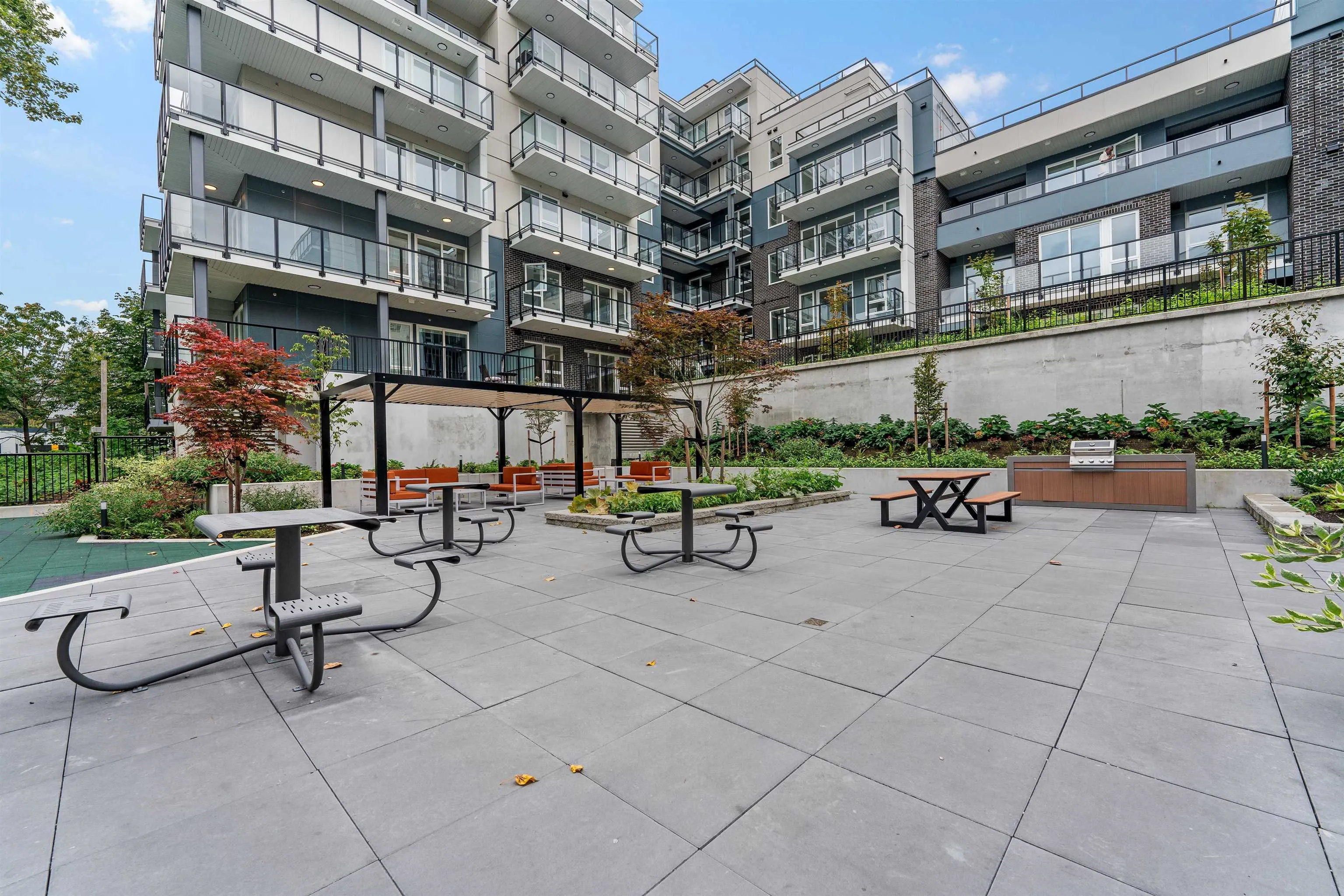 402 1100 Clarke Road