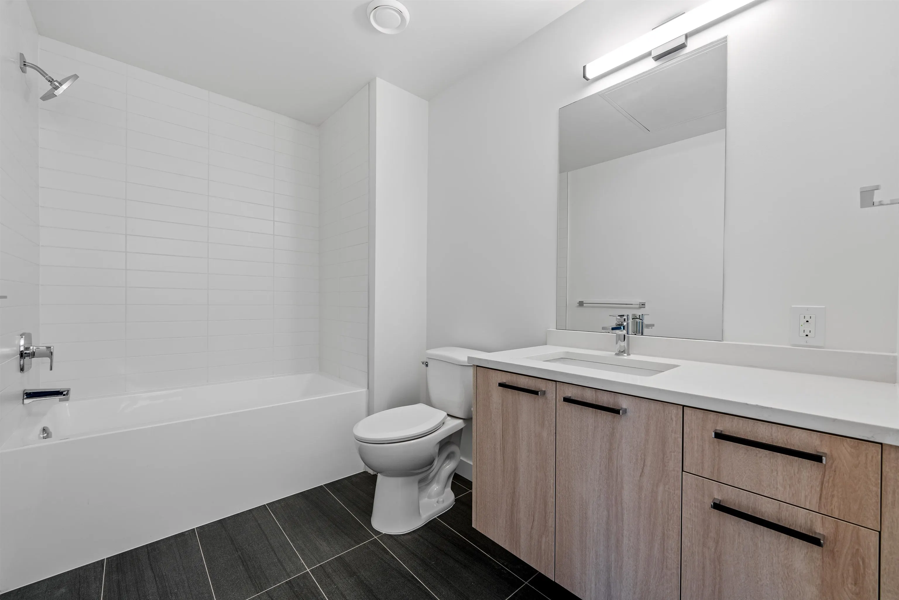 402 1100 Clarke Road