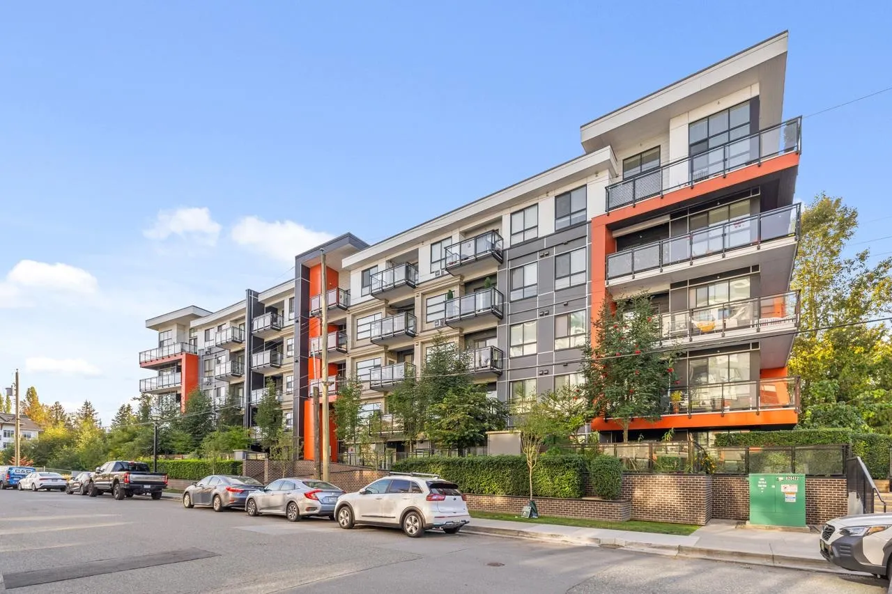 112 5485 Brydon Crescent