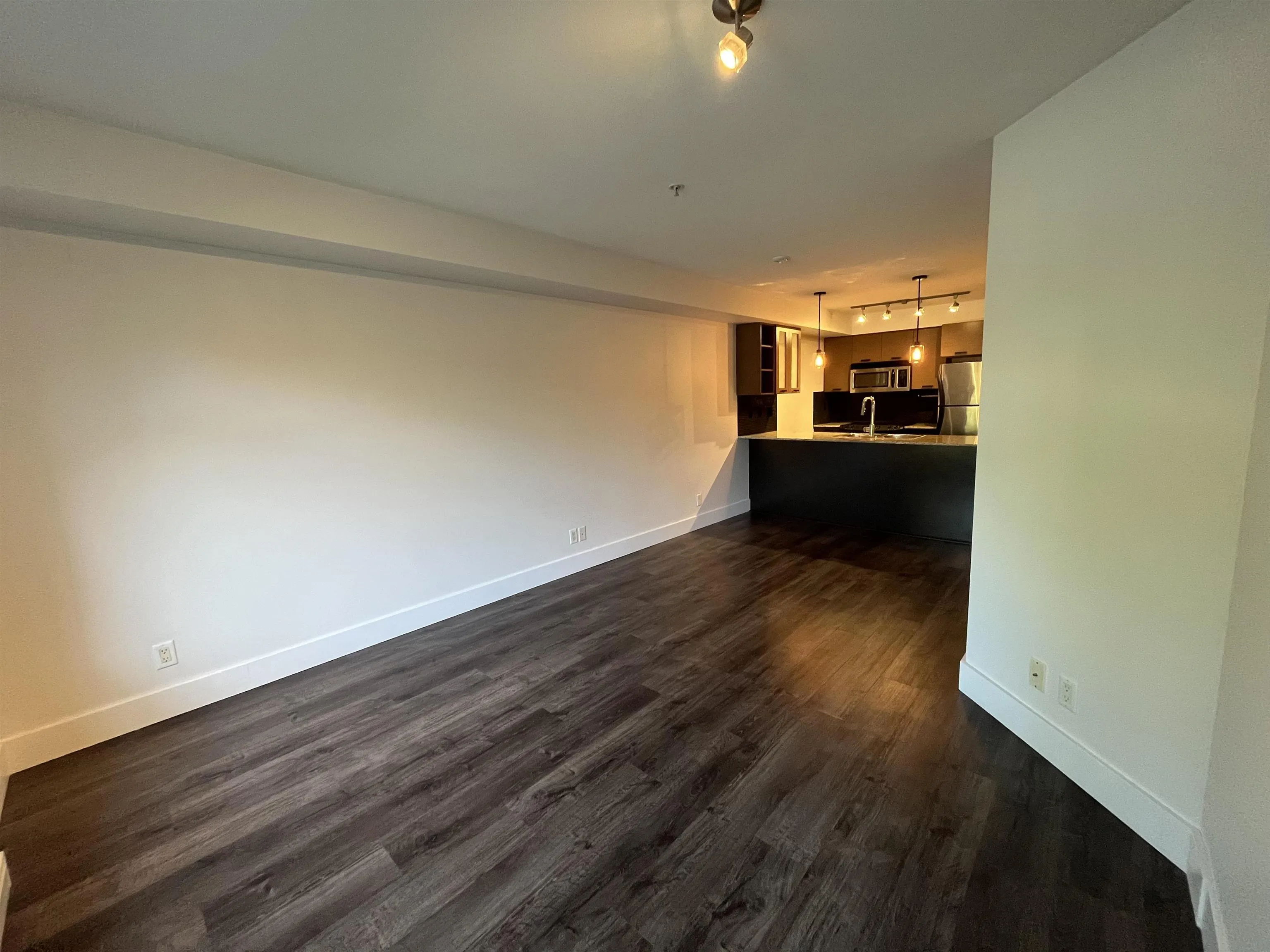 234 2233 Mckenzie Road