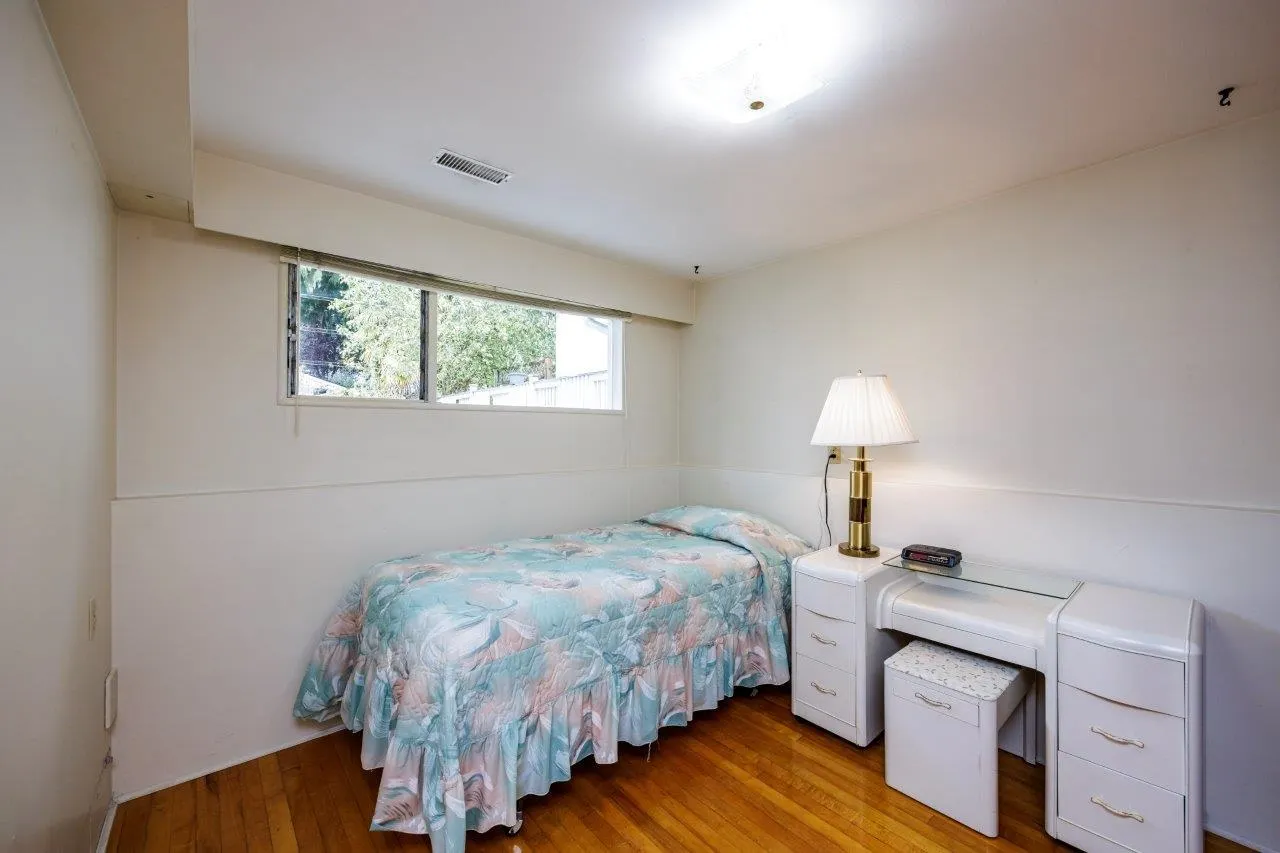 1288 W 22nd Street