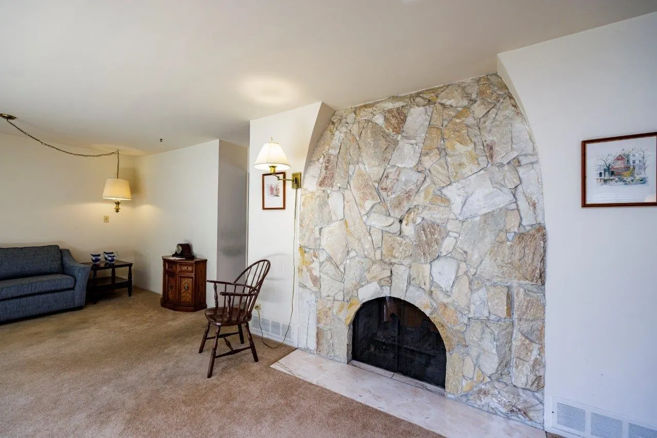 1288 W 22nd Street