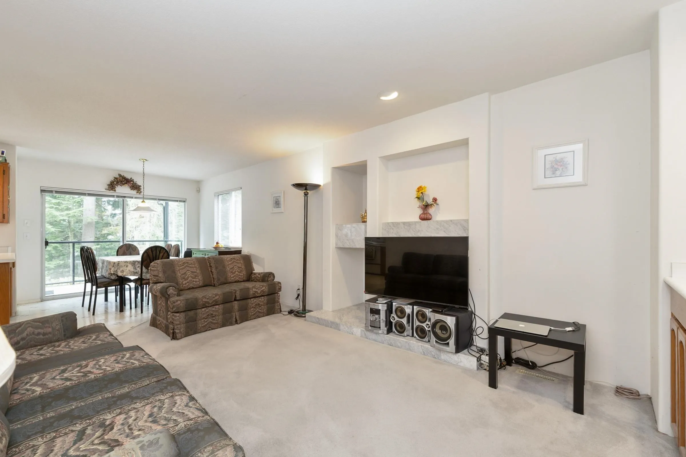 1552 Tanglewood Lane