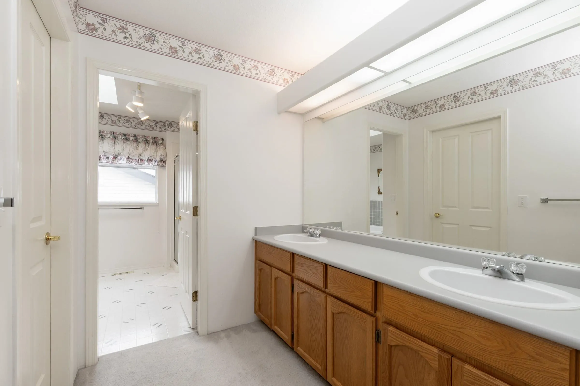 1552 Tanglewood Lane