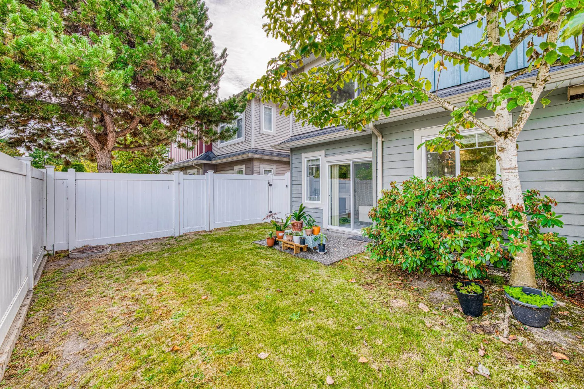 30 11393 Steveston Highway