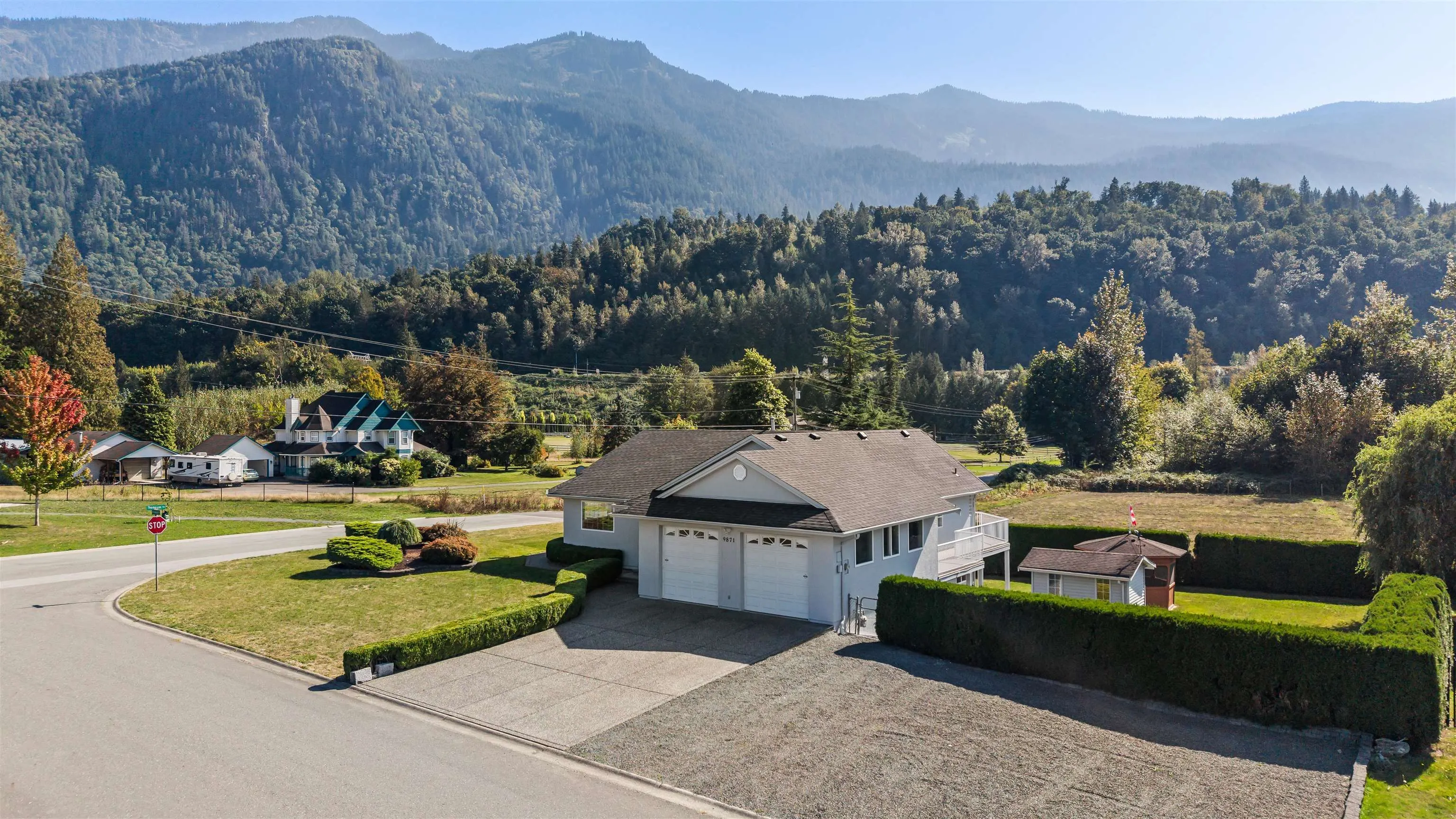 9871 Parkwood Drive
