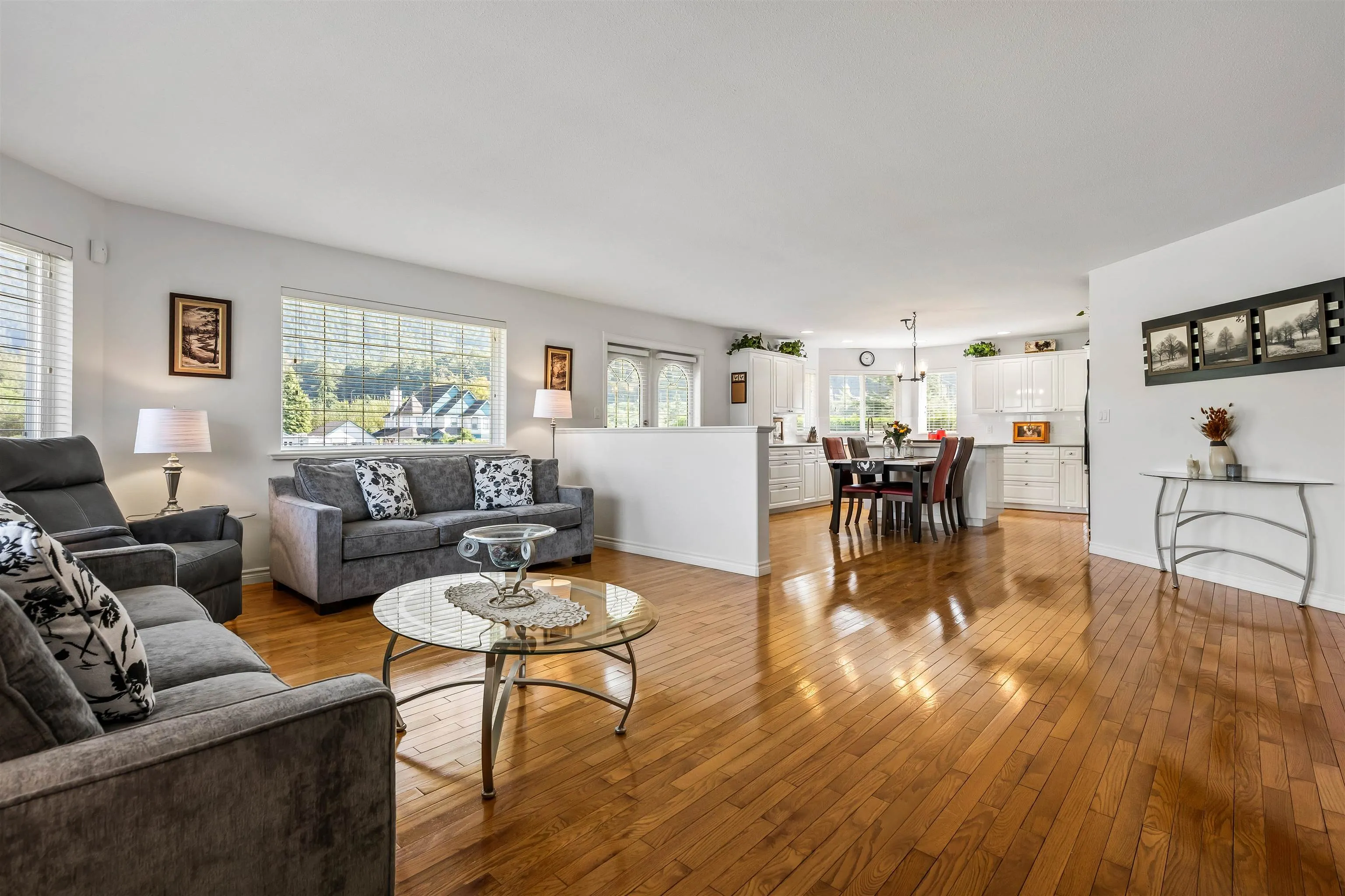 9871 Parkwood Drive