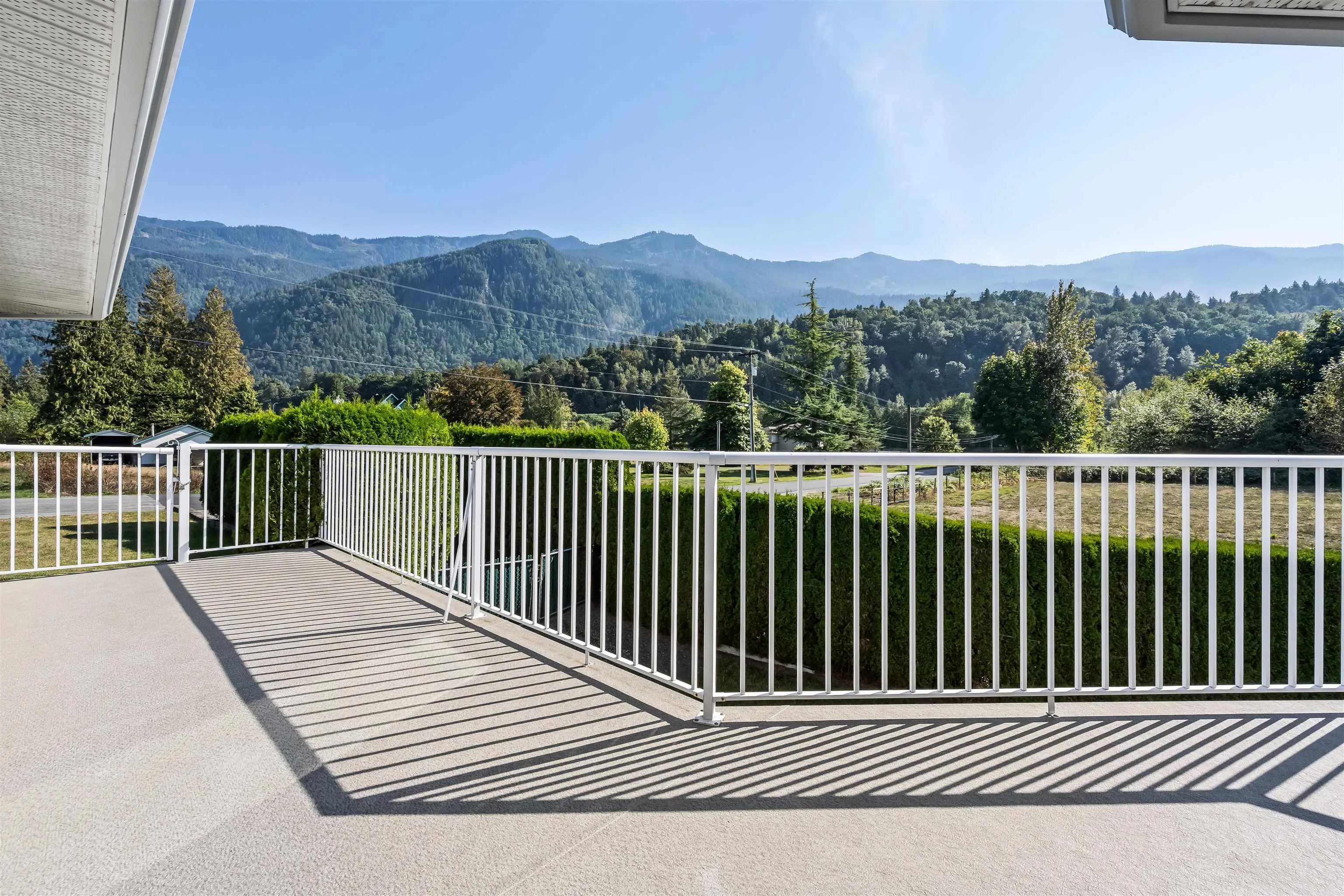 9871 Parkwood Drive
