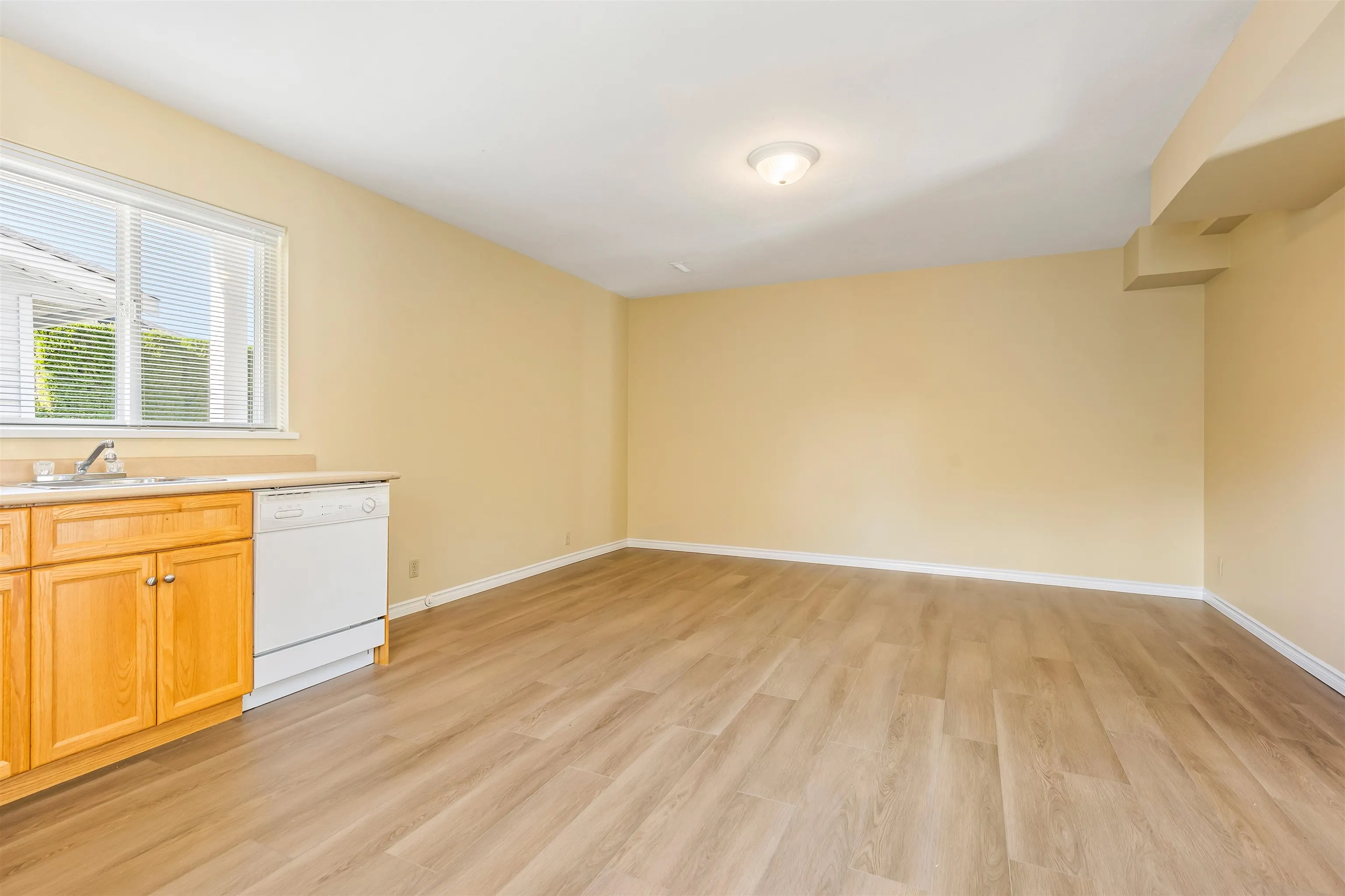 9871 Parkwood Drive