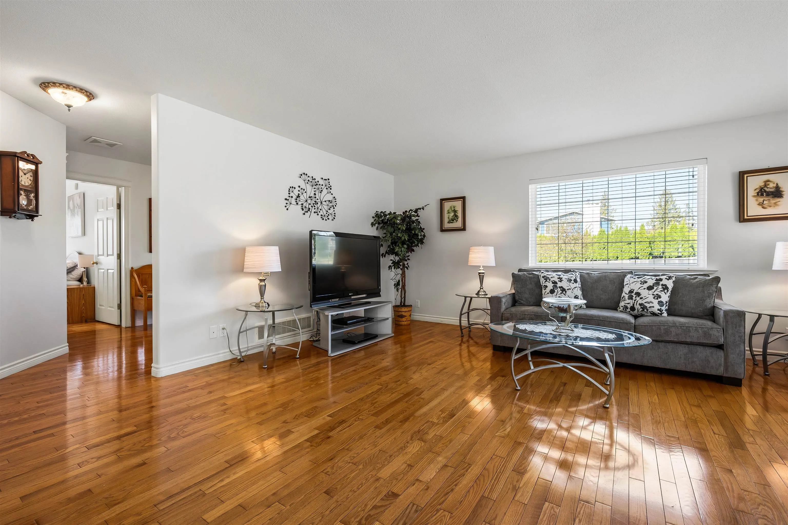 9871 Parkwood Drive