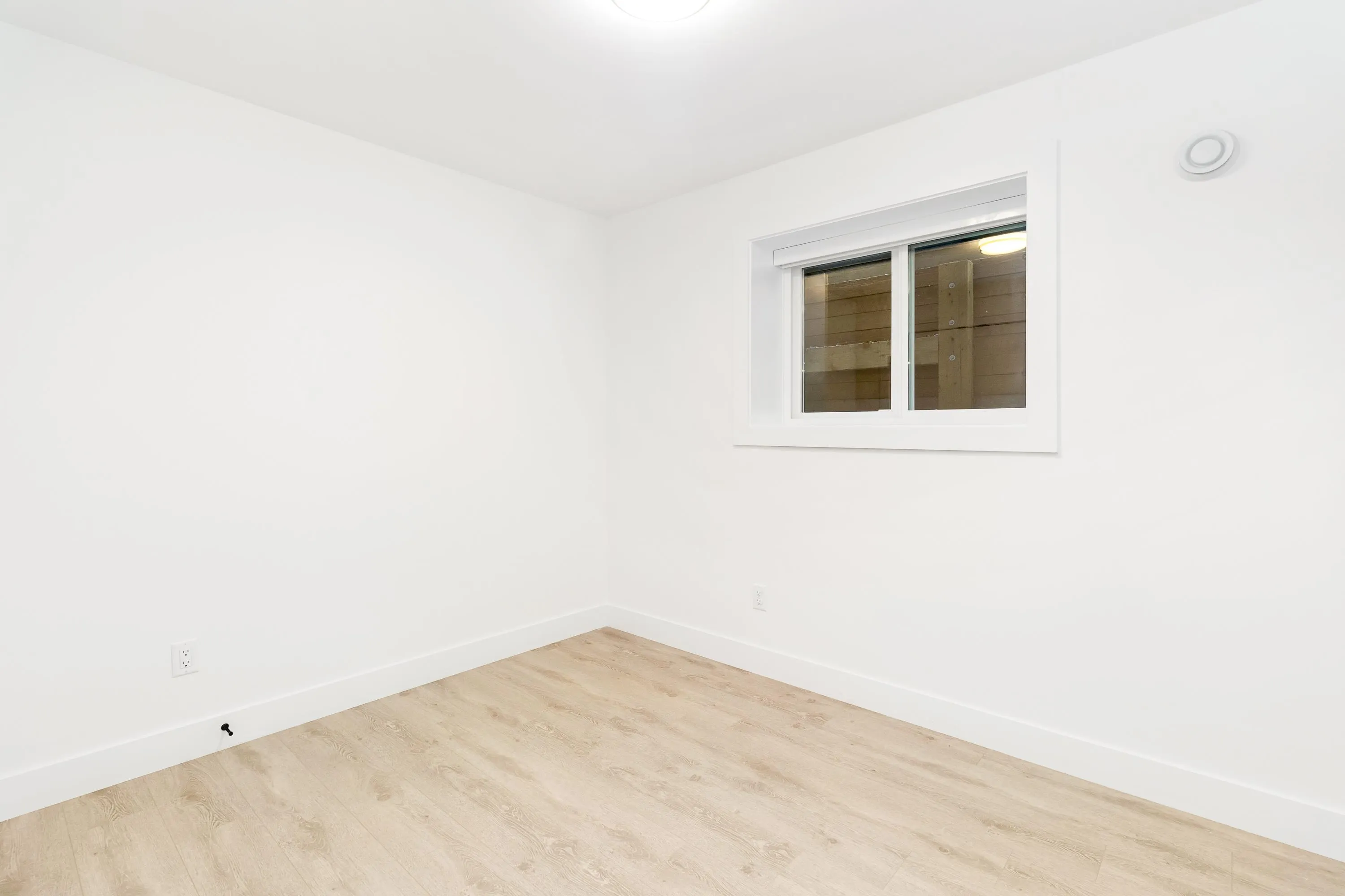 11803 86a Avenue