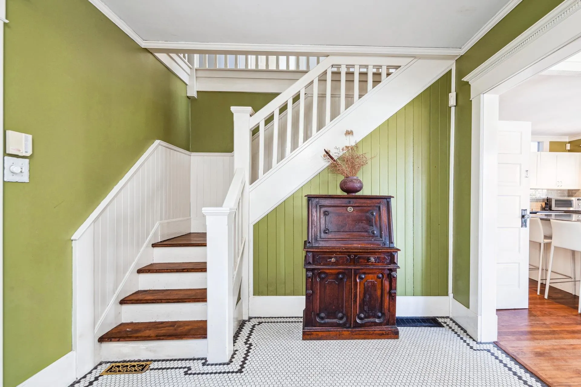 341 W 22nd Street
