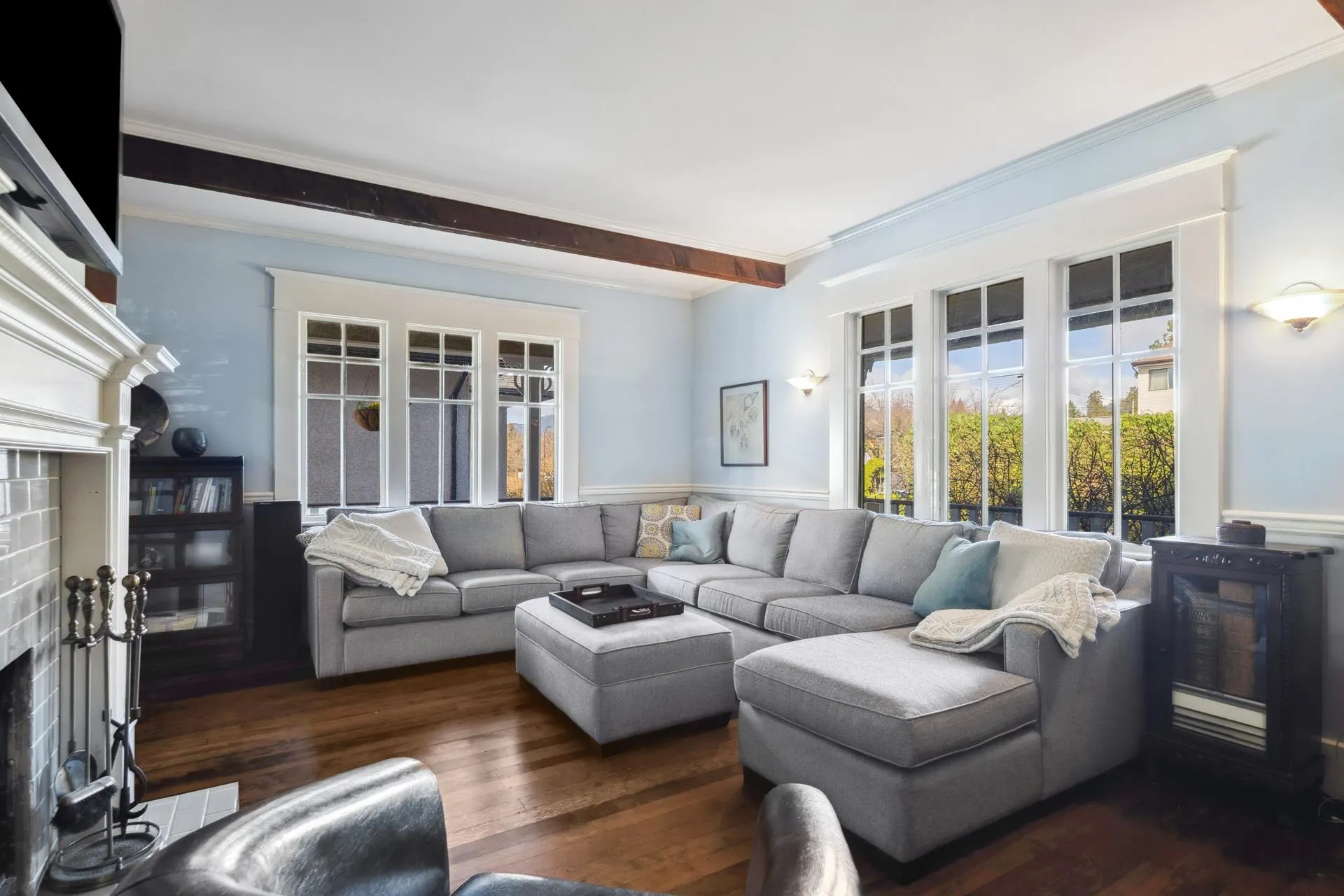 341 W 22nd Street