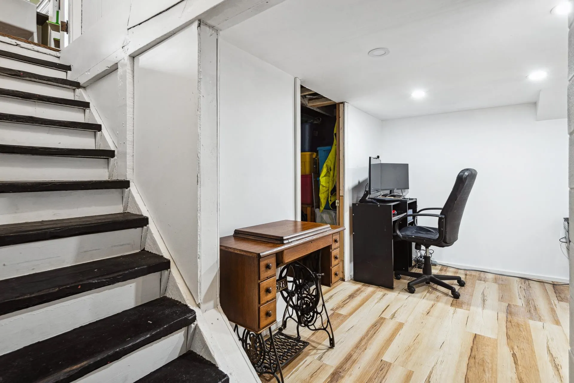 341 W 22nd Street