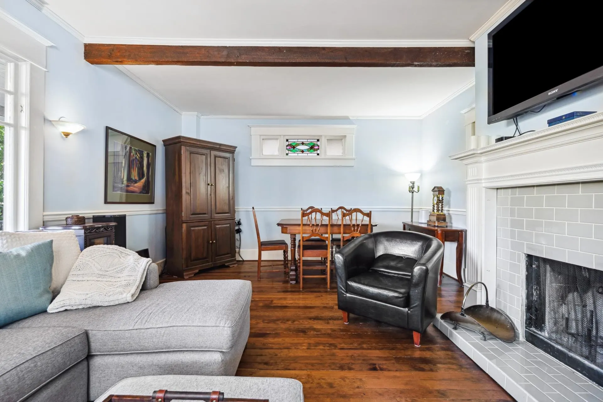 341 W 22nd Street