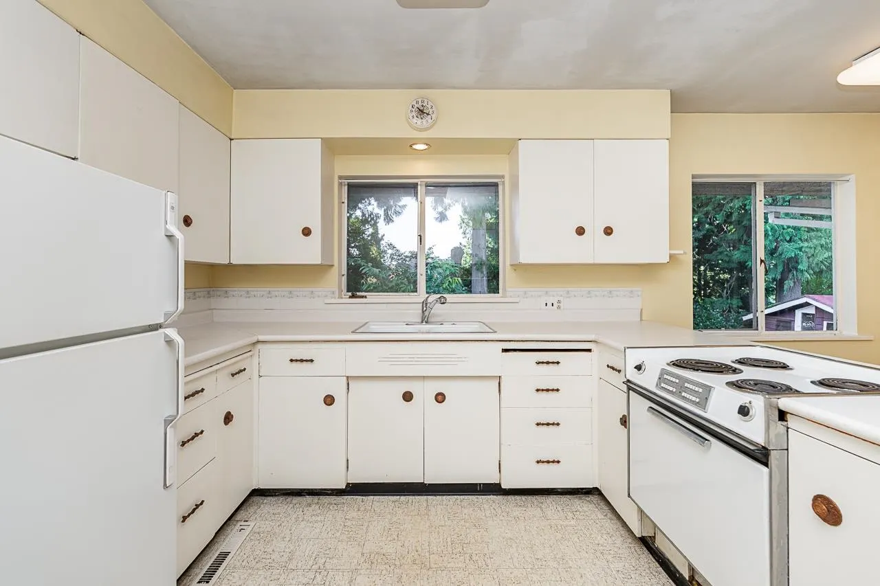723 Handsworth Road