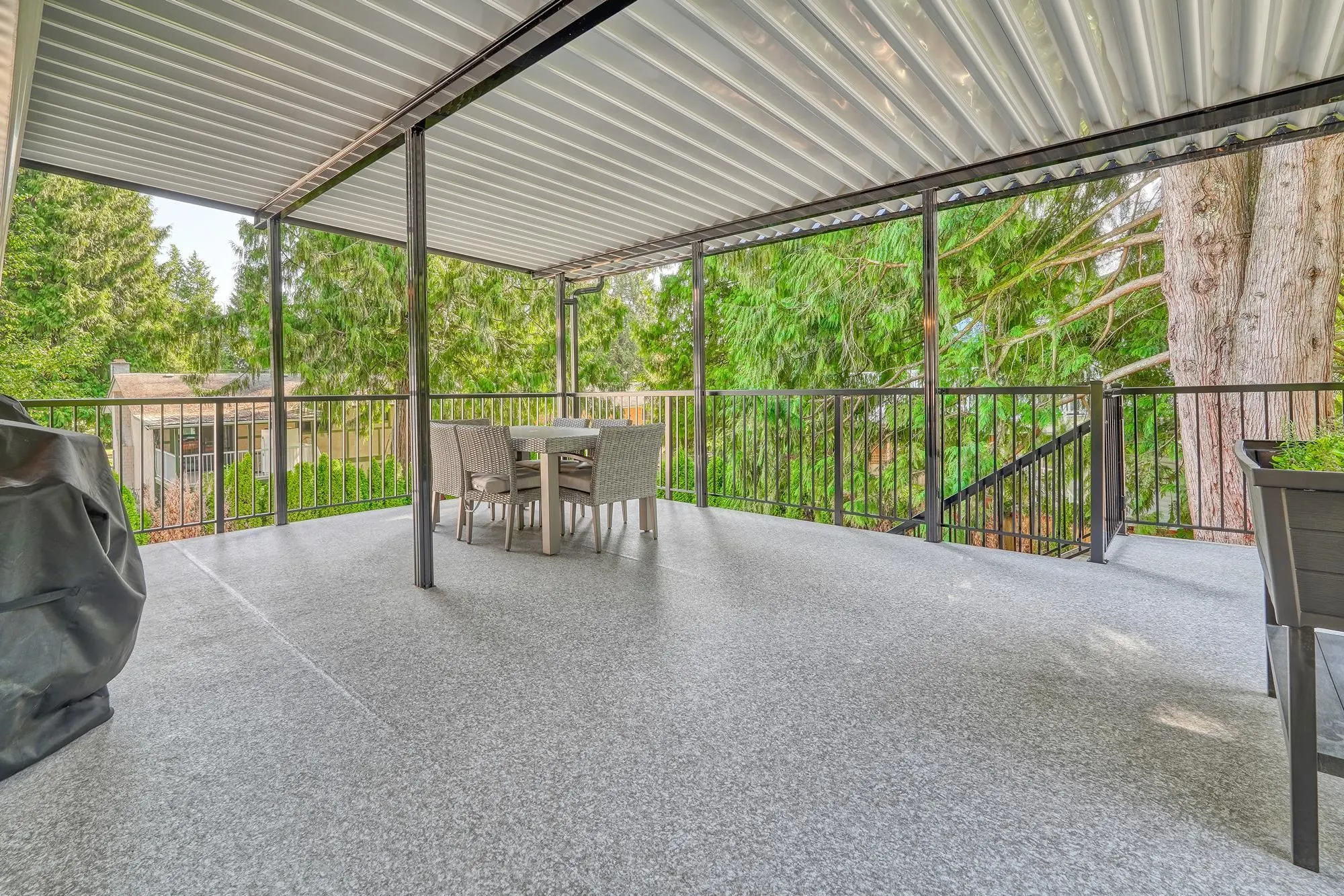 3848 Clematis Crescent