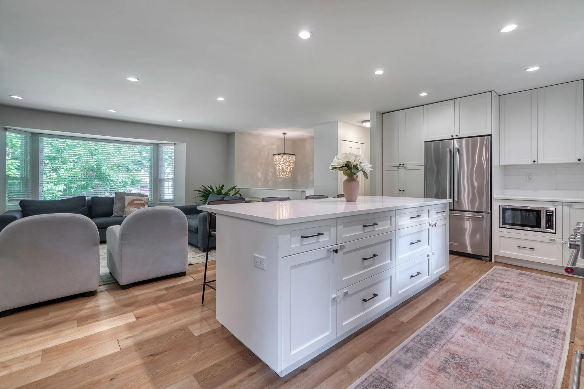 3848 Clematis Crescent