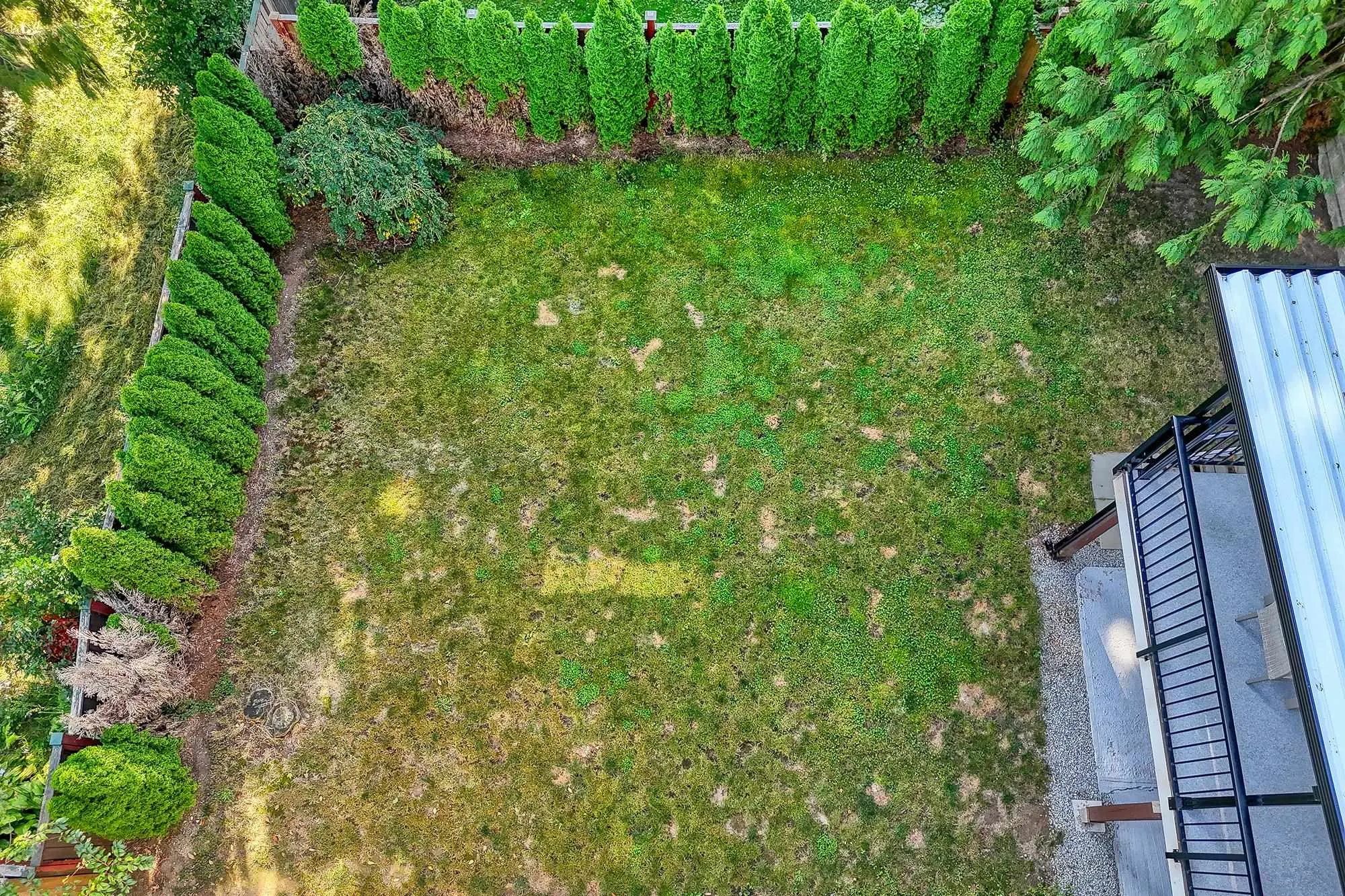 3848 Clematis Crescent