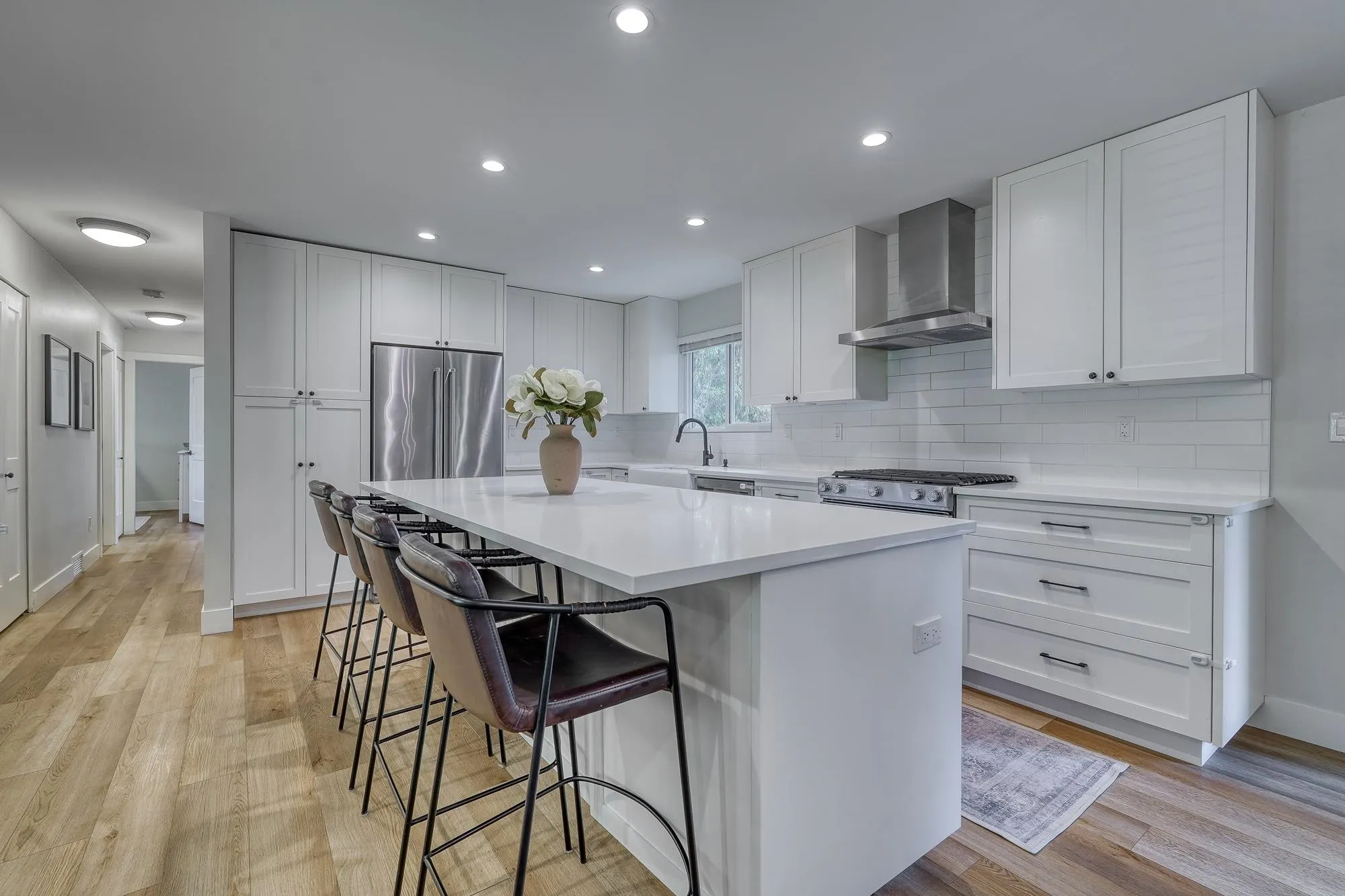 3848 Clematis Crescent