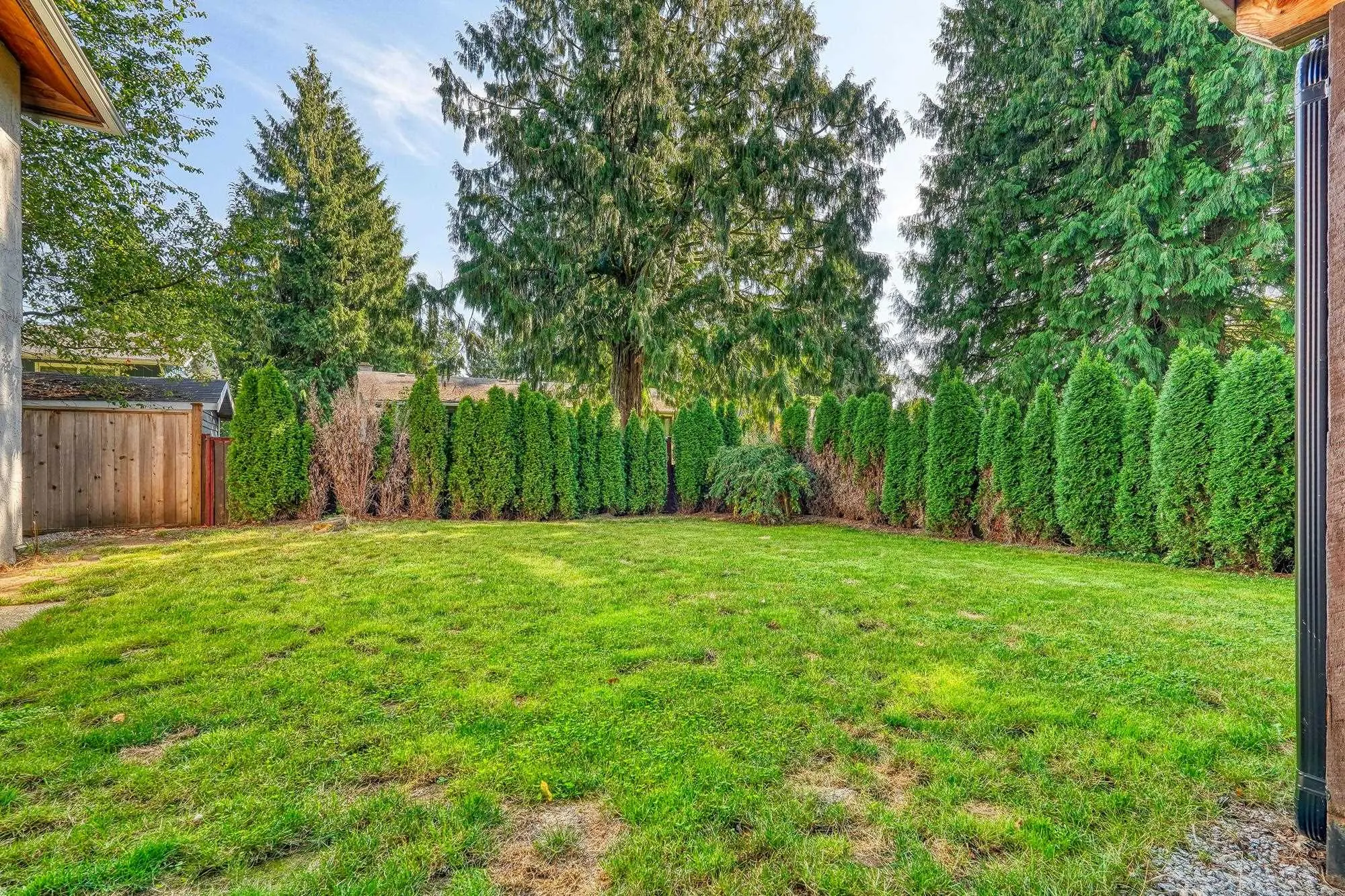 3848 Clematis Crescent