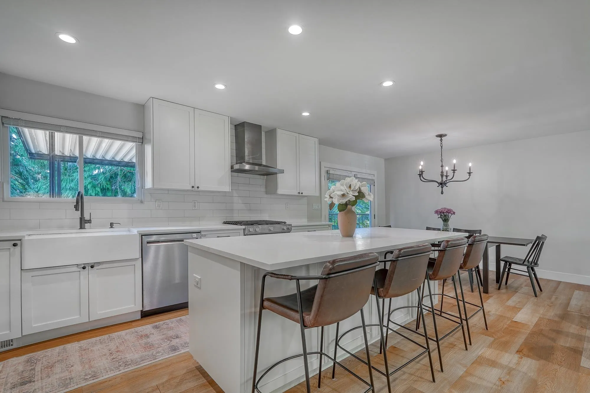3848 Clematis Crescent