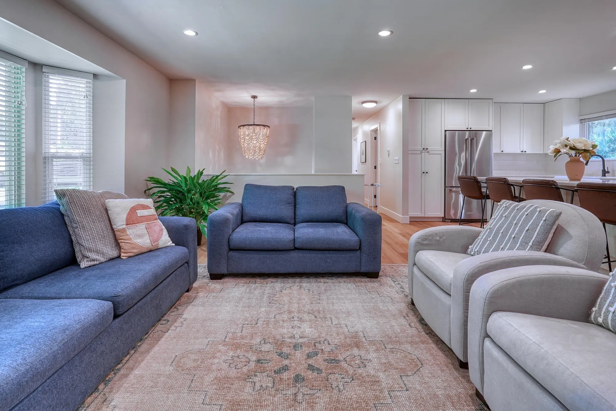 3848 Clematis Crescent