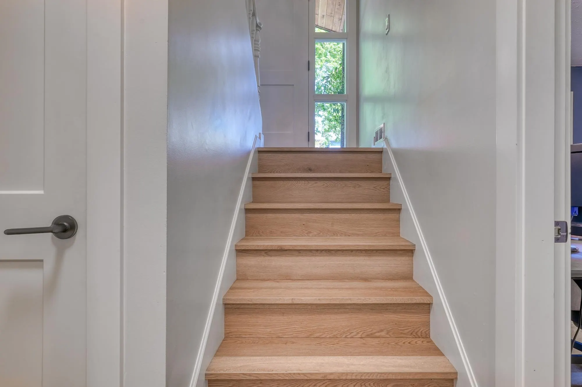 3848 Clematis Crescent