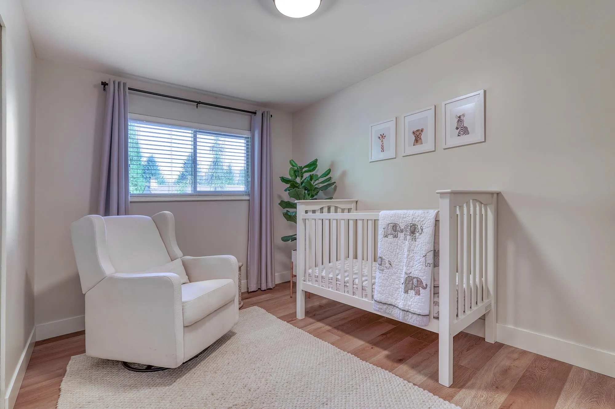 3848 Clematis Crescent