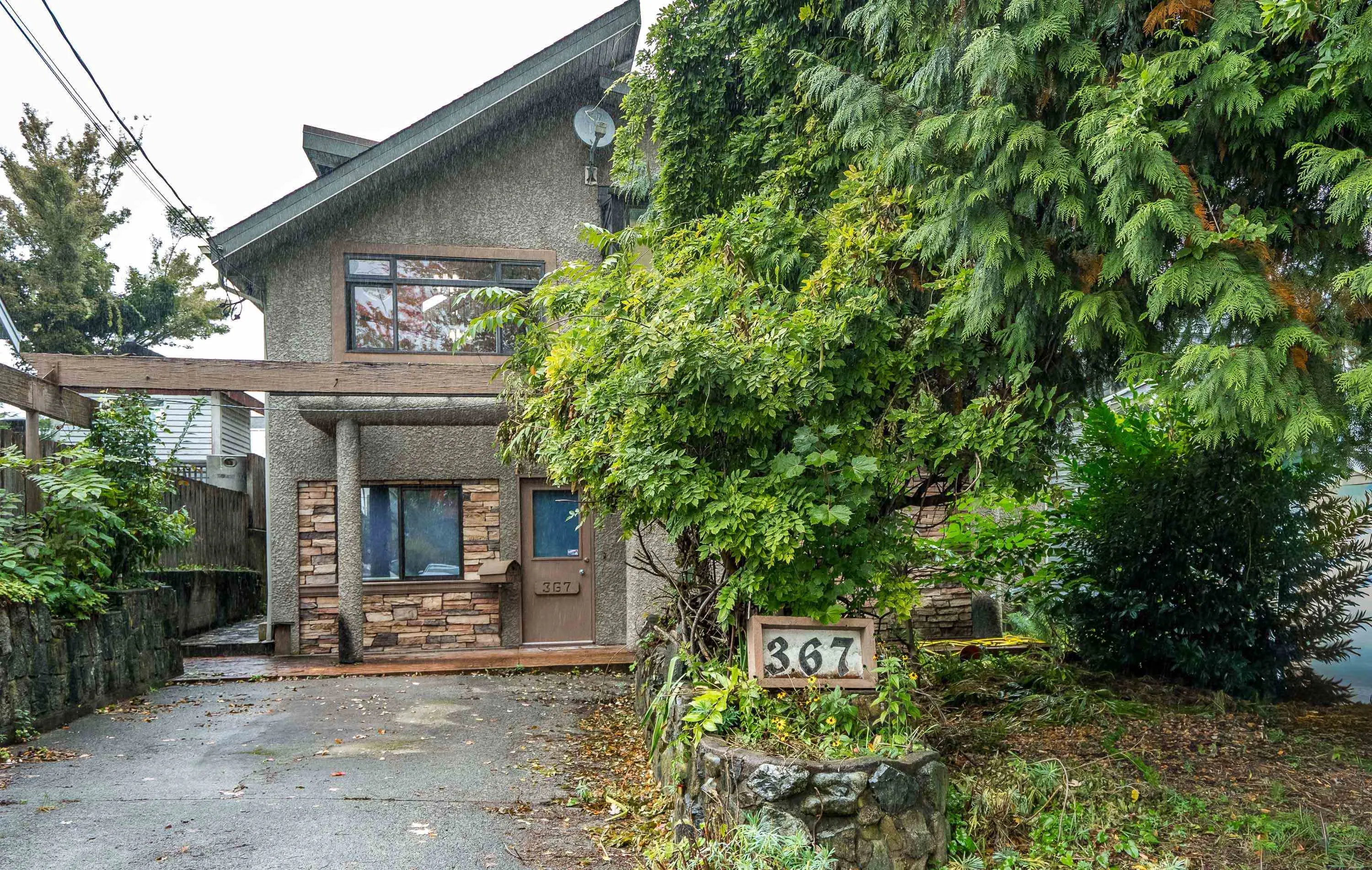 367 Alberta Street