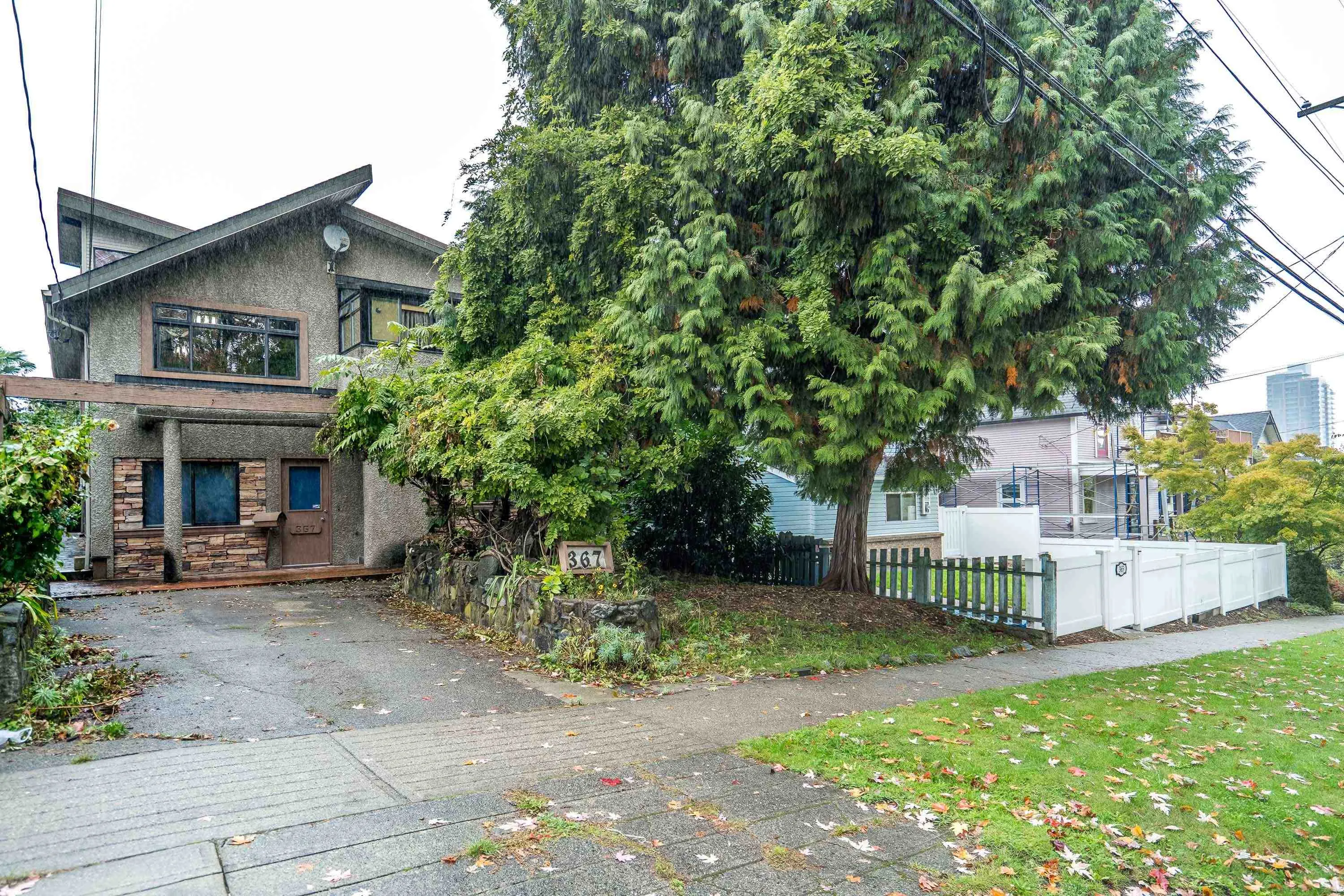 367 Alberta Street
