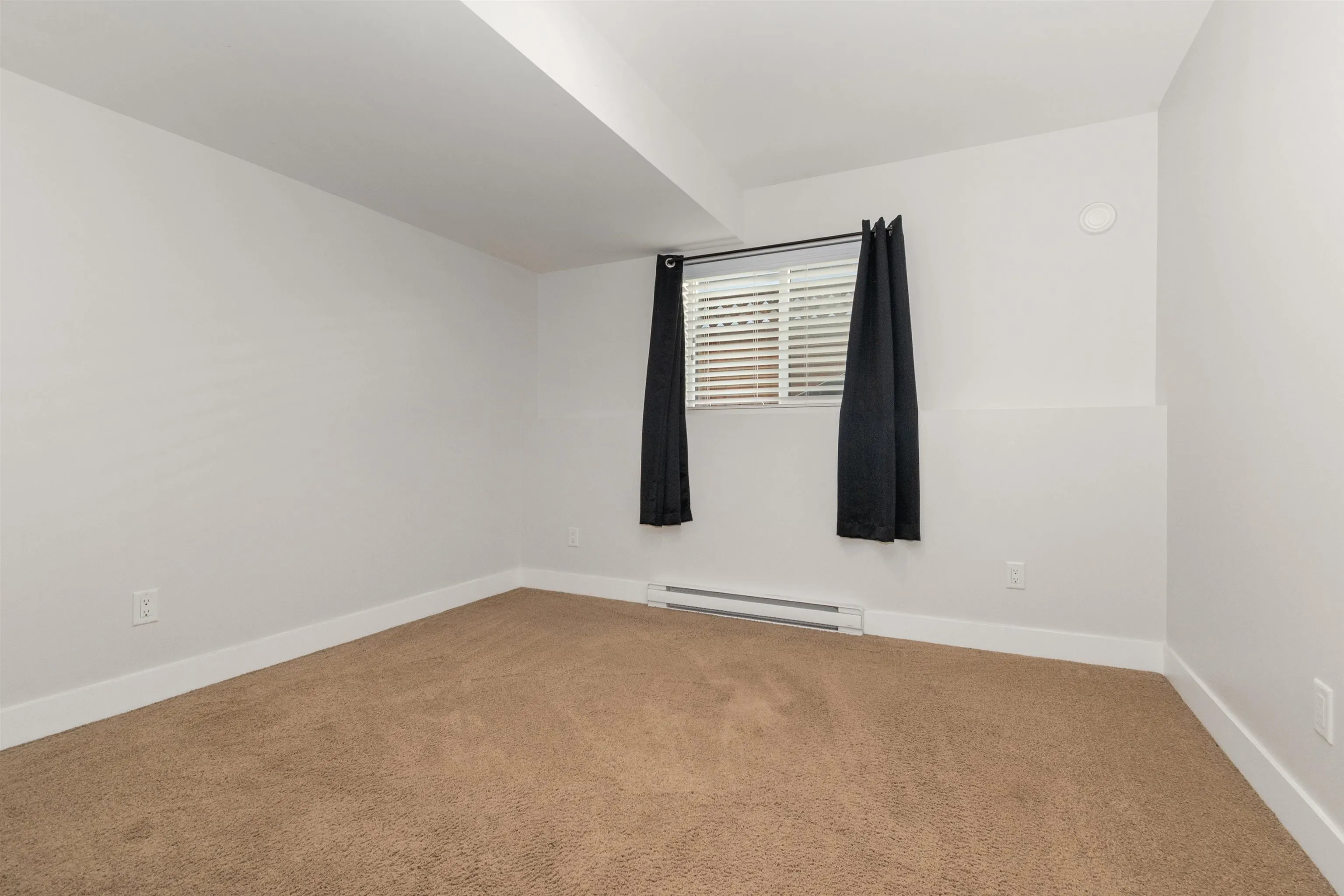 6522 Reid Road